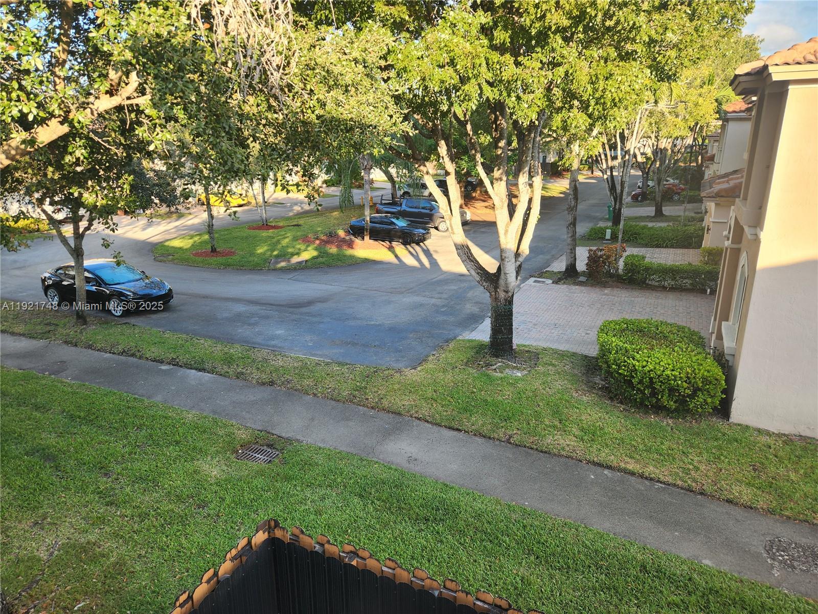 DORAL ISLES MARTINIQUE - Residential