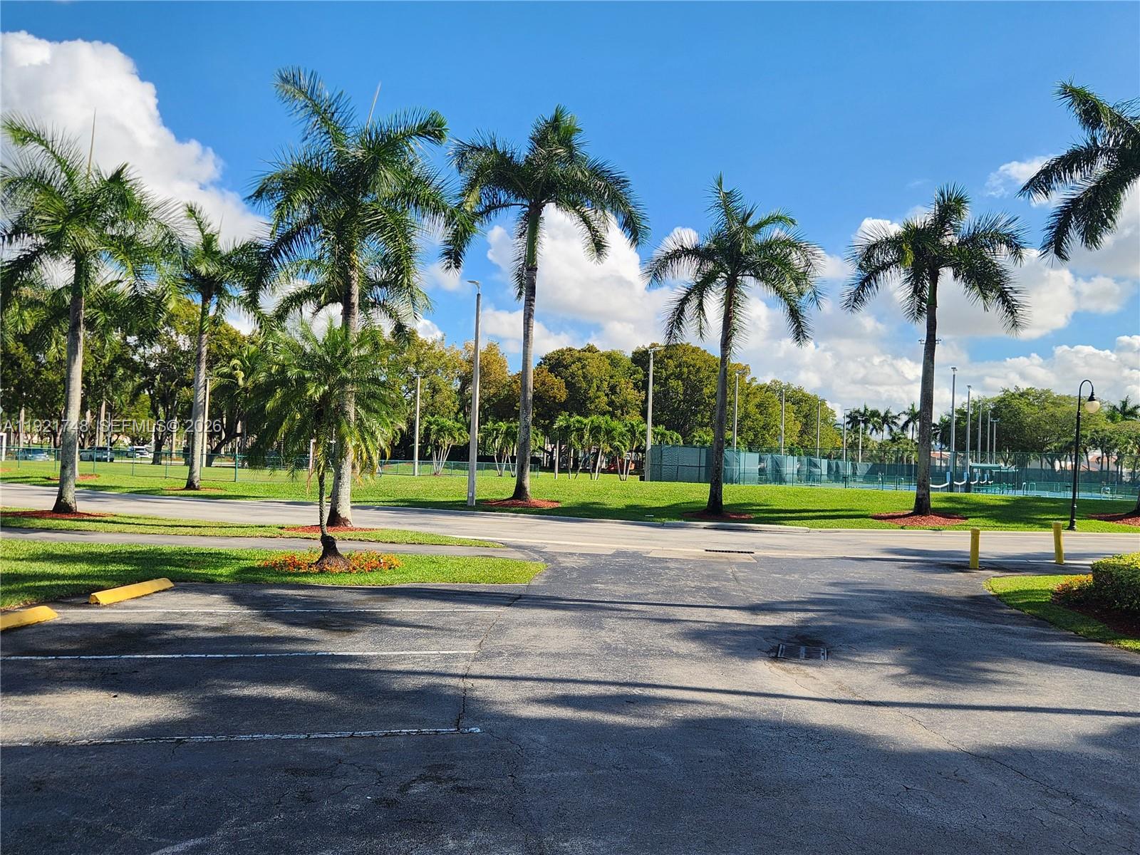 DORAL ISLES MARTINIQUE - Residential