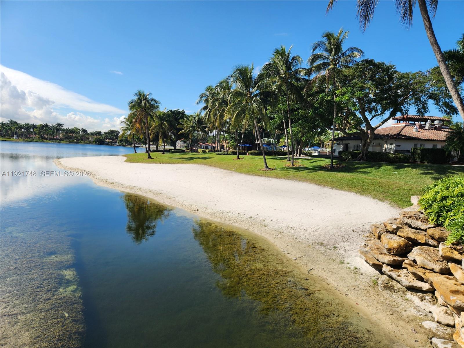 DORAL ISLES MARTINIQUE - Residential