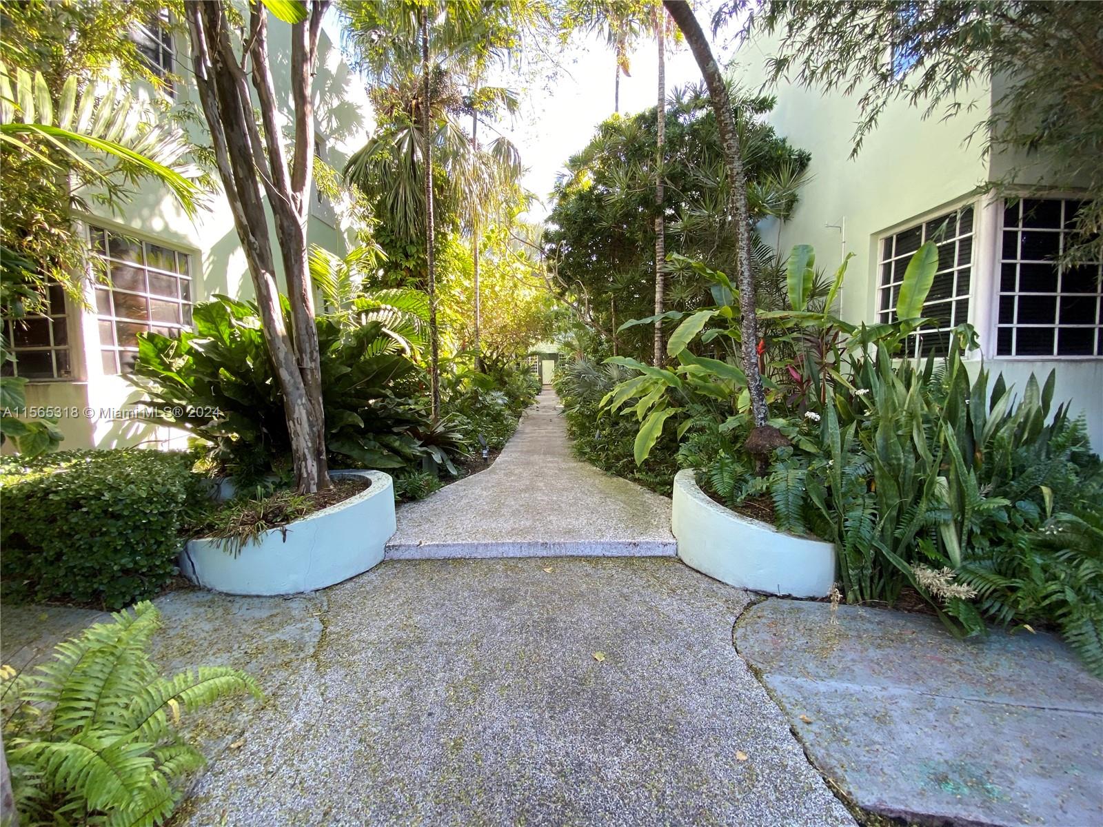 DON-BAR CONDO - Residential Lease