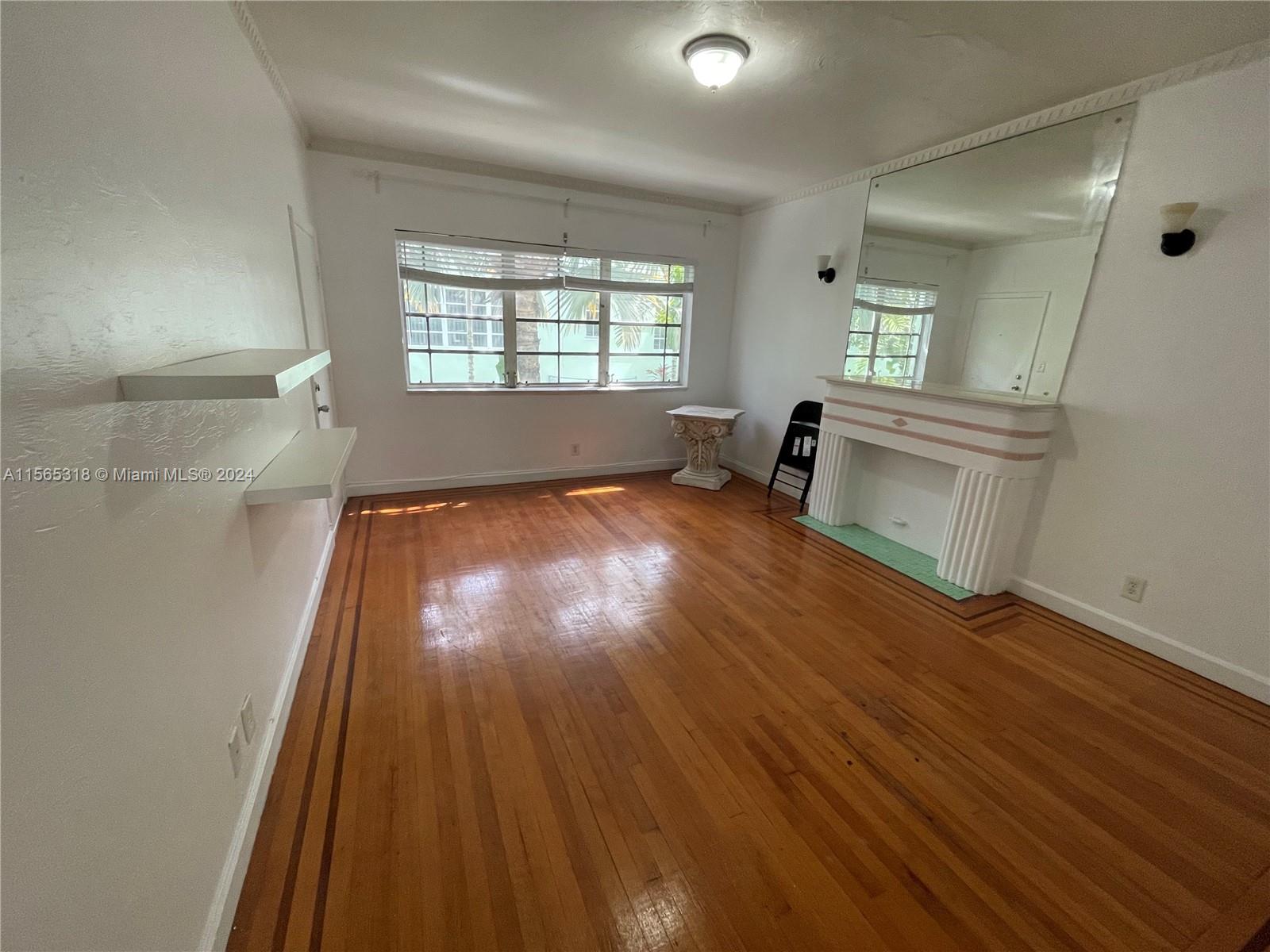 DON-BAR CONDO - Residential Lease