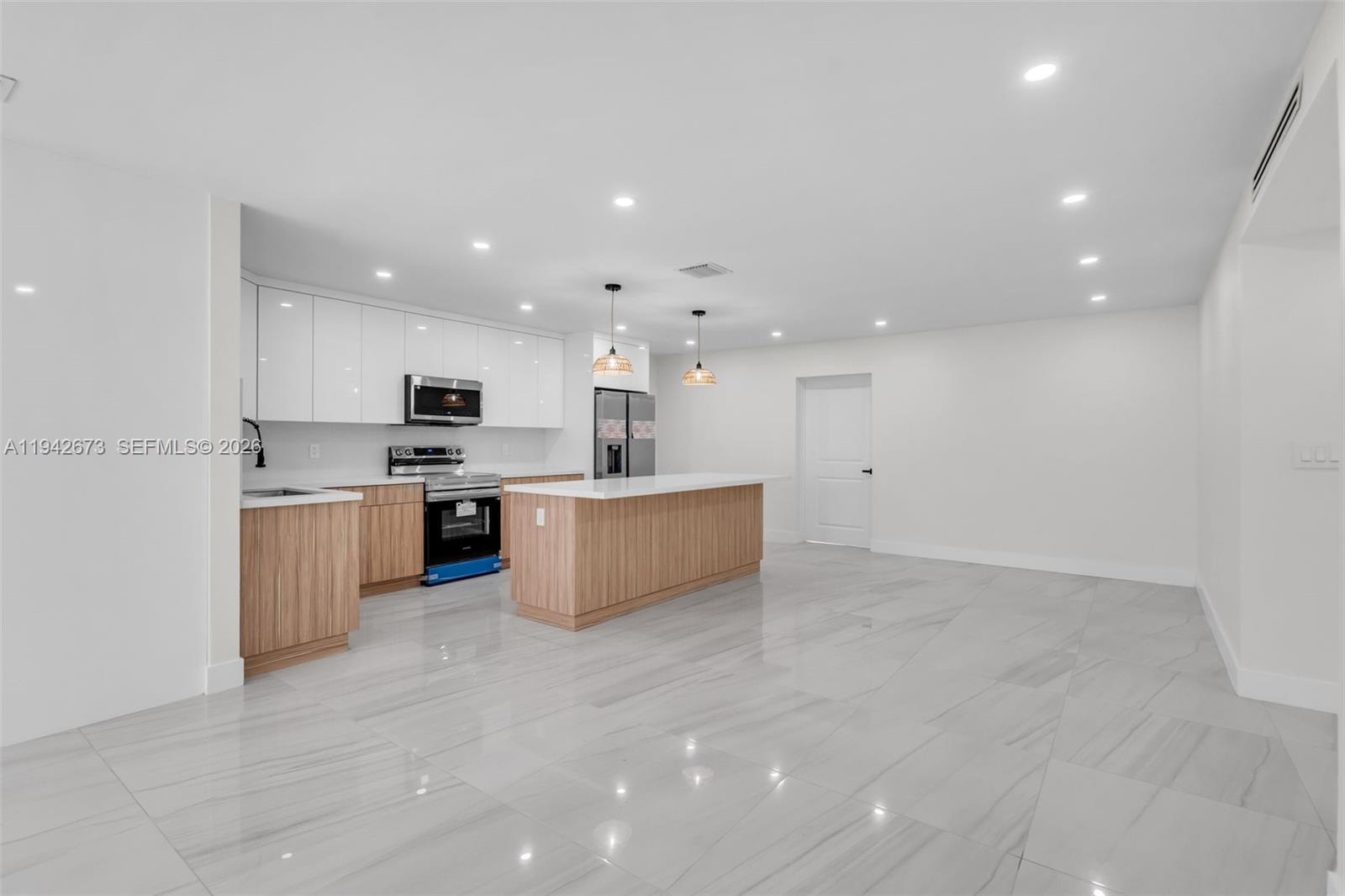 CAROL CITY 2ND ADDN - Residential