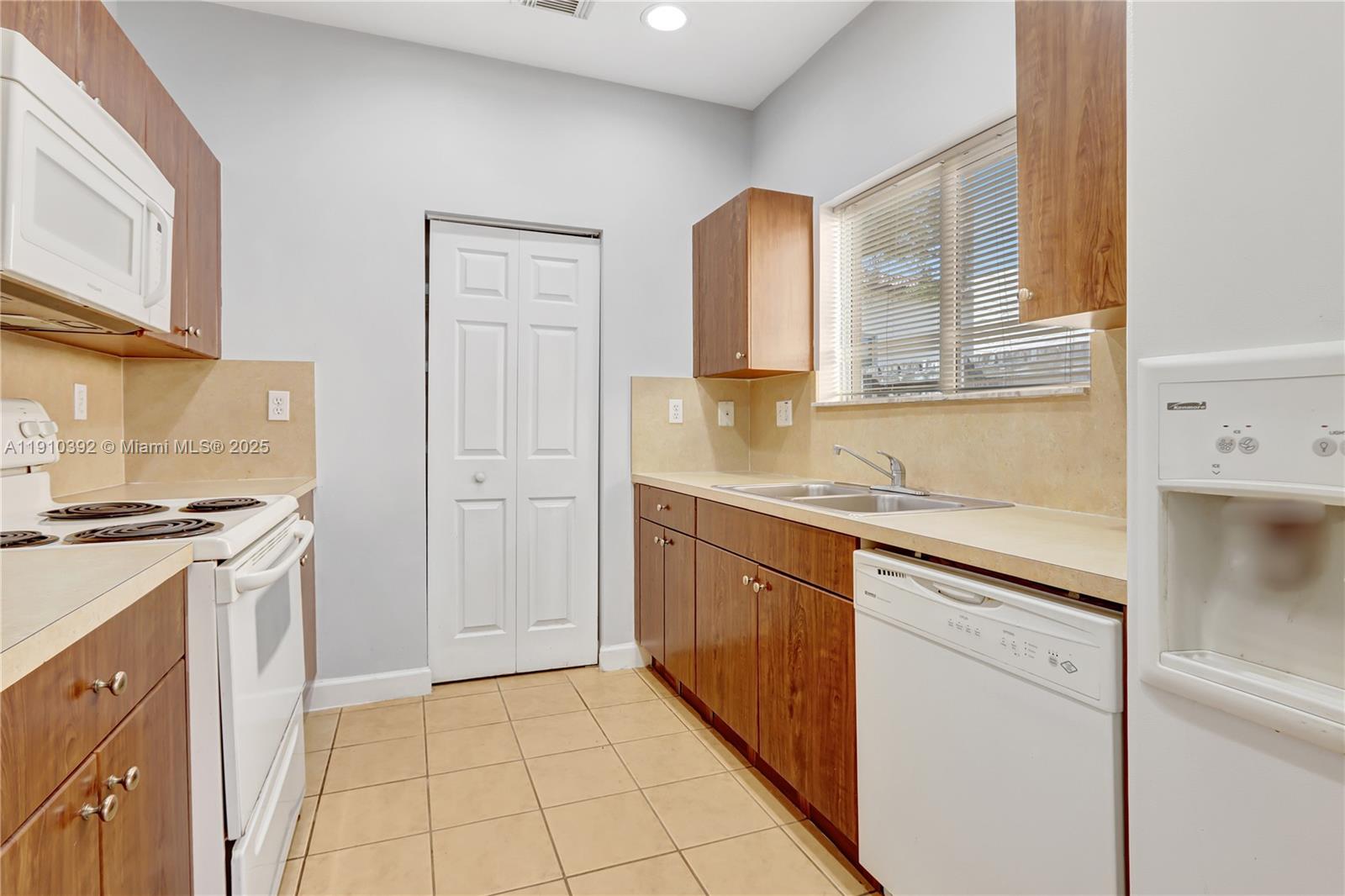 MARIANAS HOMES - Residential