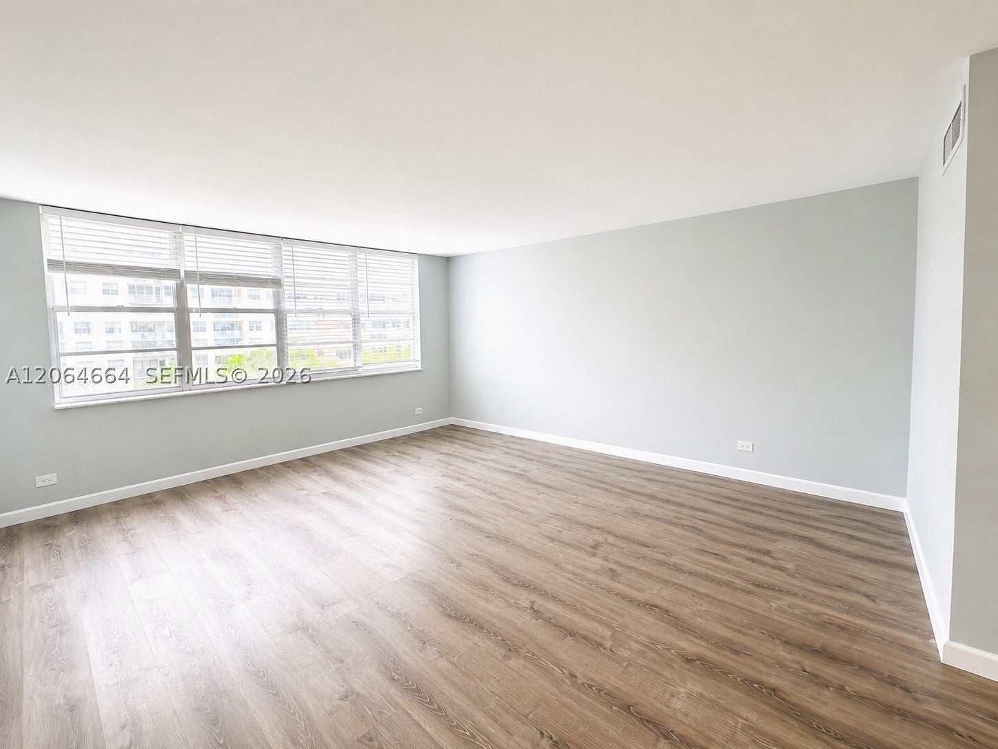 250 174th St 510