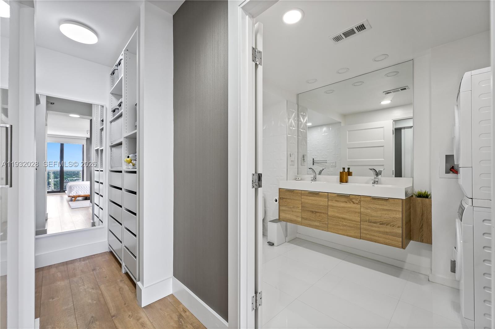 WATERVIEW CONDO - Residential