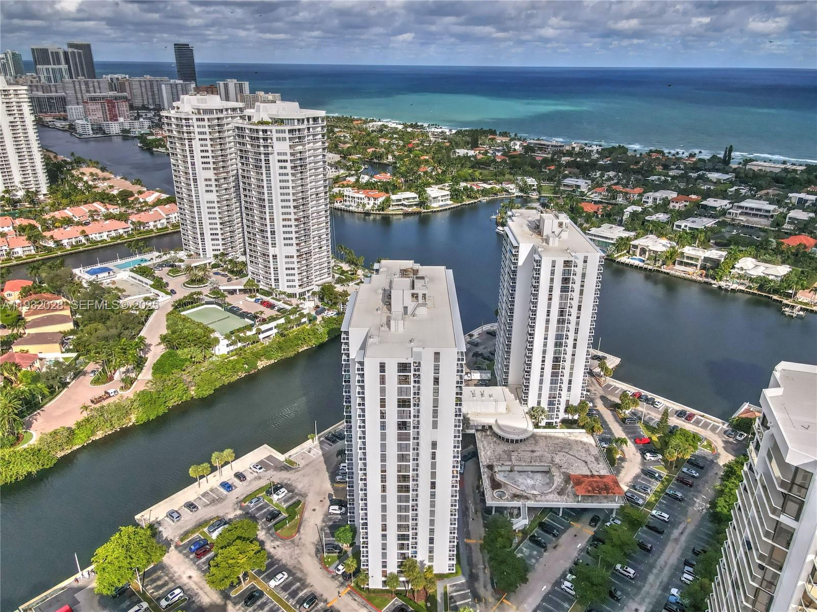 20505 E Country Club Dr 1034