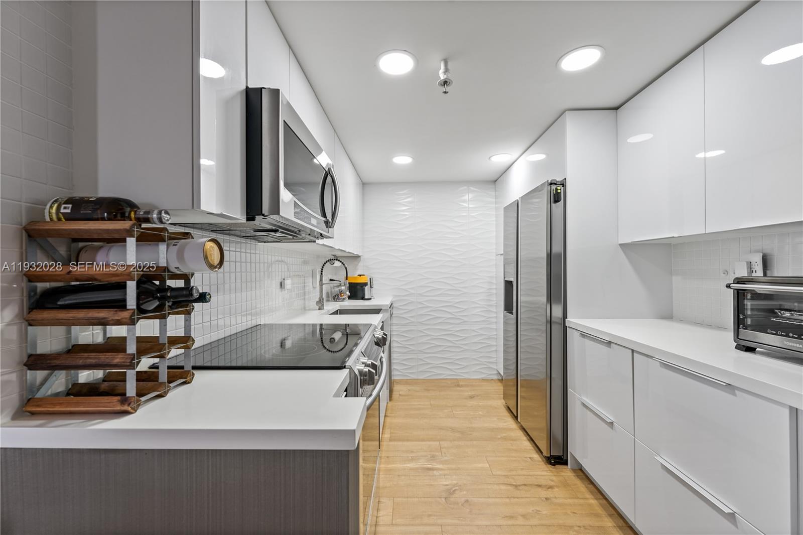 WATERVIEW CONDO - Residential