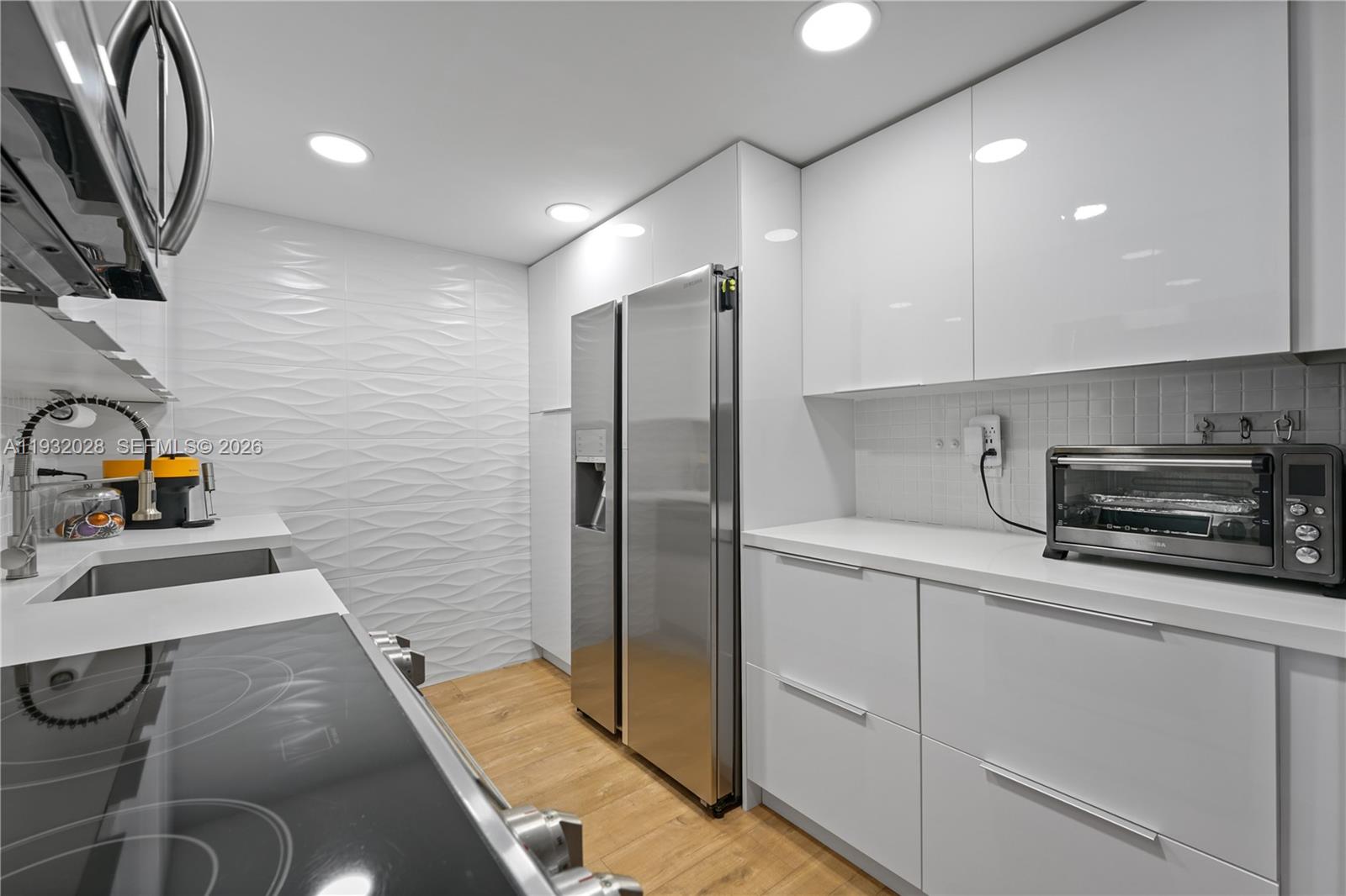 WATERVIEW CONDO - Residential