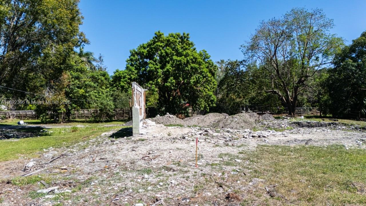 FLA FRUIT LANDS CO SUB NO - Land