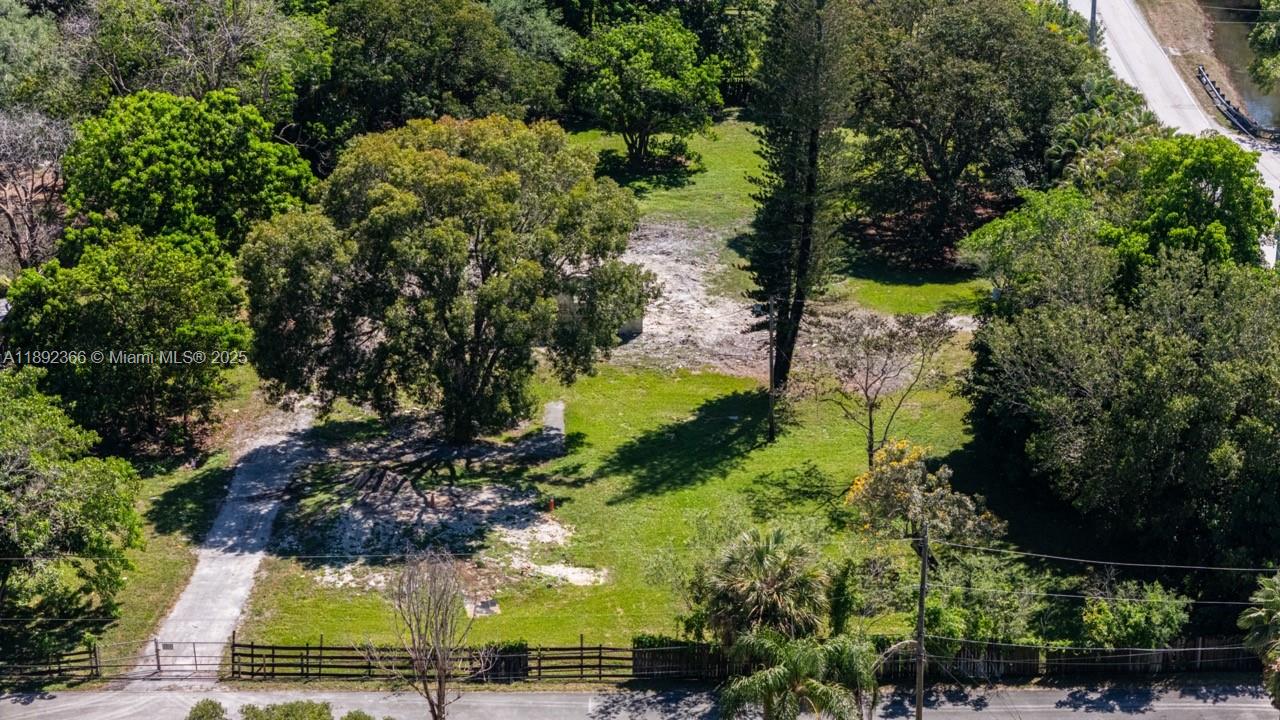 FLA FRUIT LANDS CO SUB NO - Land