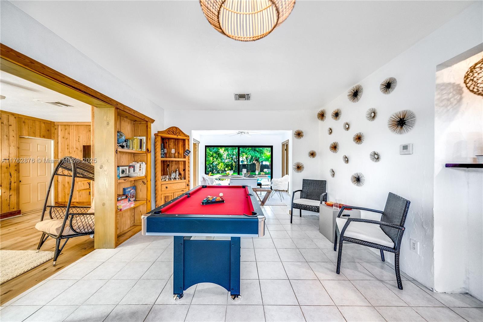 OAKLAND PARK SECOND ADD - Residential
