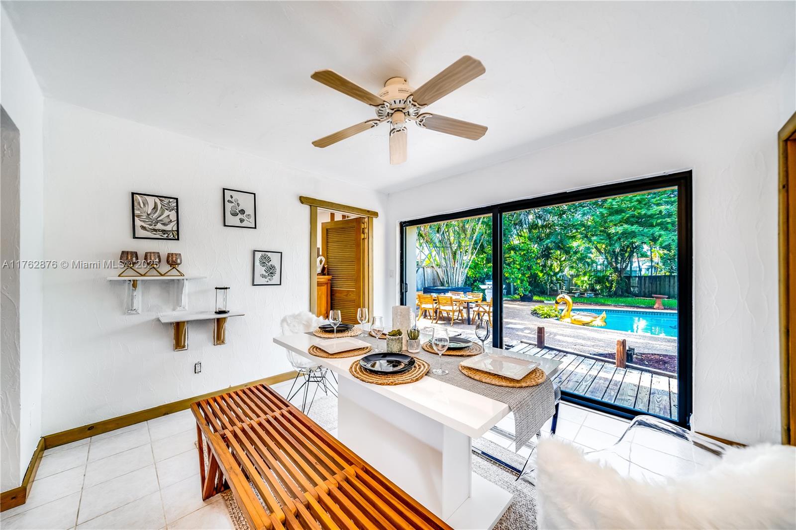 OAKLAND PARK SECOND ADD - Residential