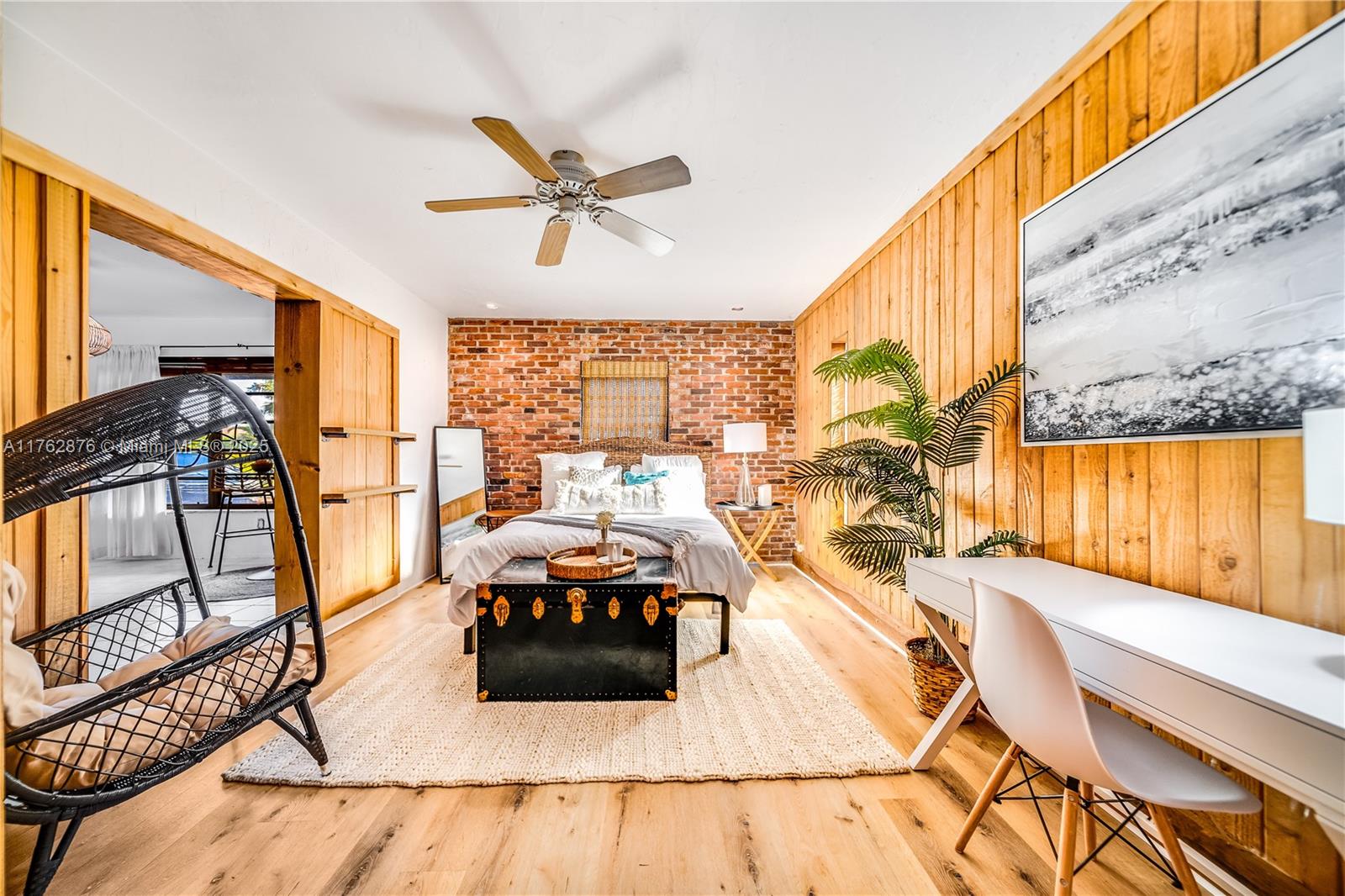 OAKLAND PARK SECOND ADD - Residential