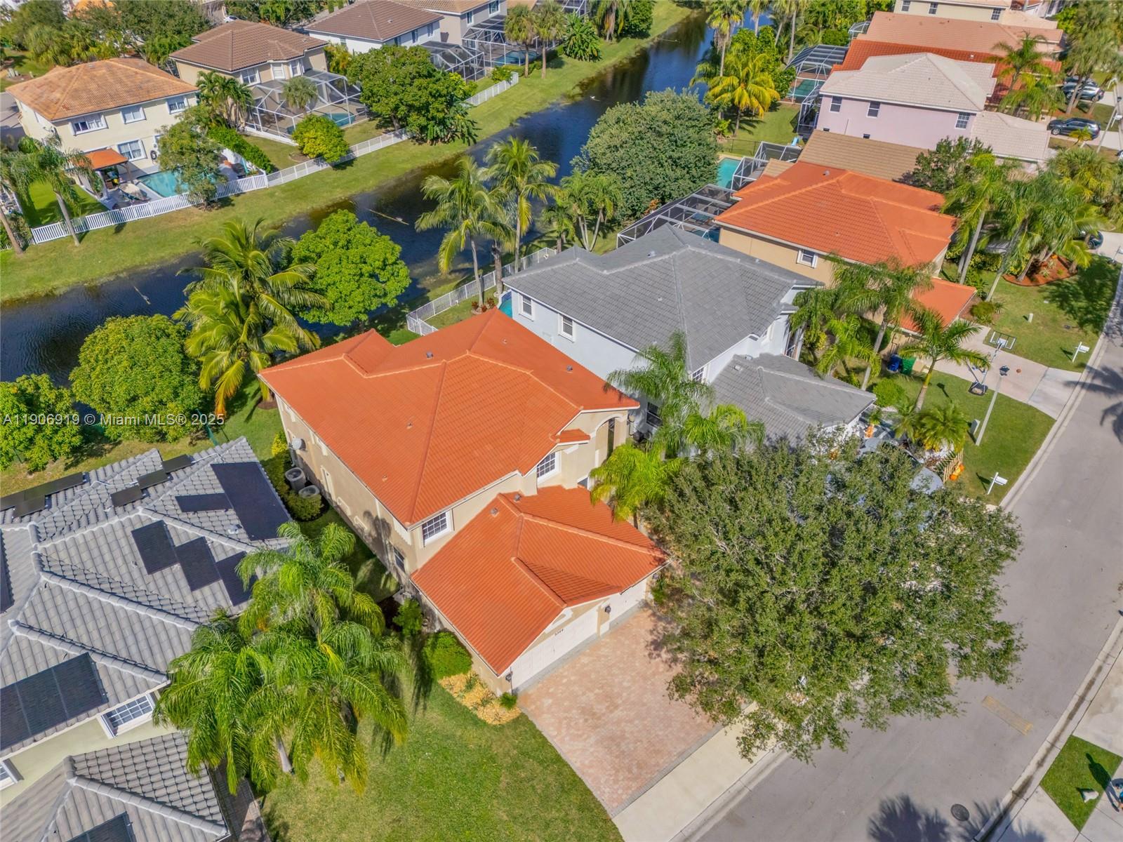 WYNDHAM LAKES NORTH - Residential