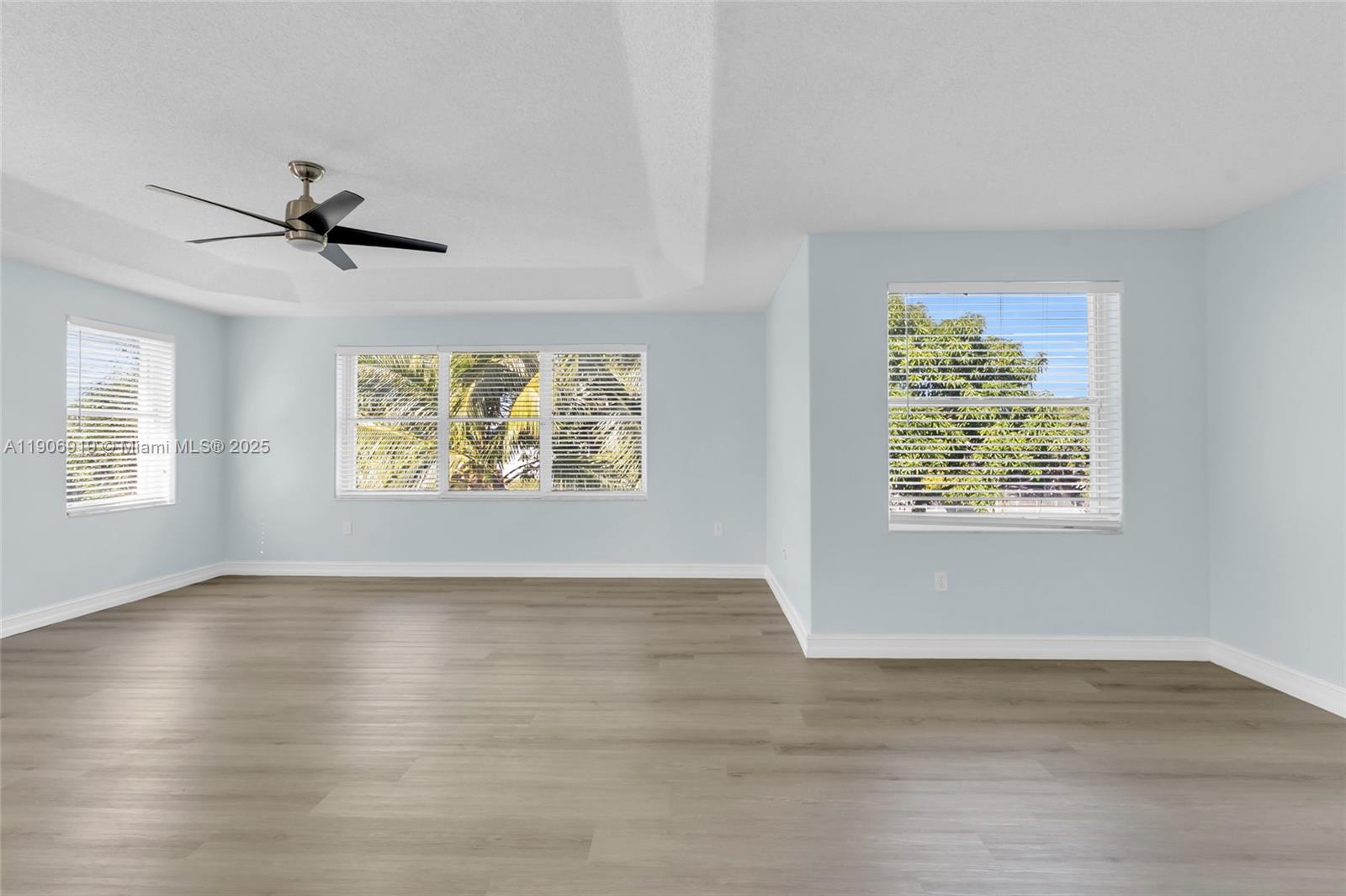 WYNDHAM LAKES NORTH - Residential