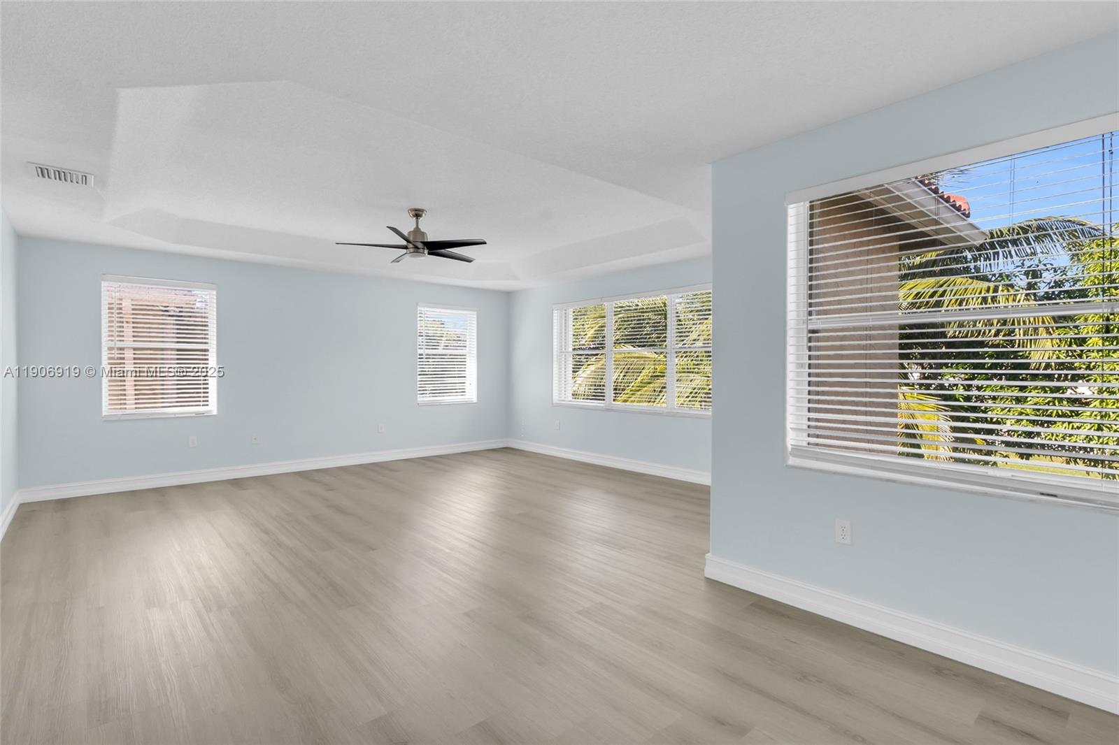 WYNDHAM LAKES NORTH - Residential