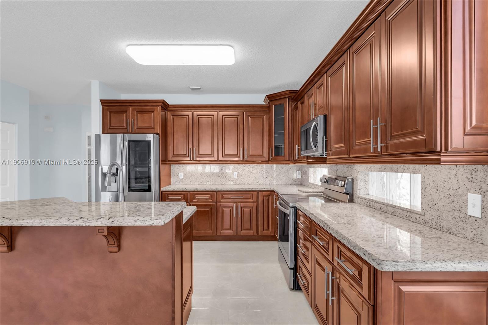 WYNDHAM LAKES NORTH - Residential