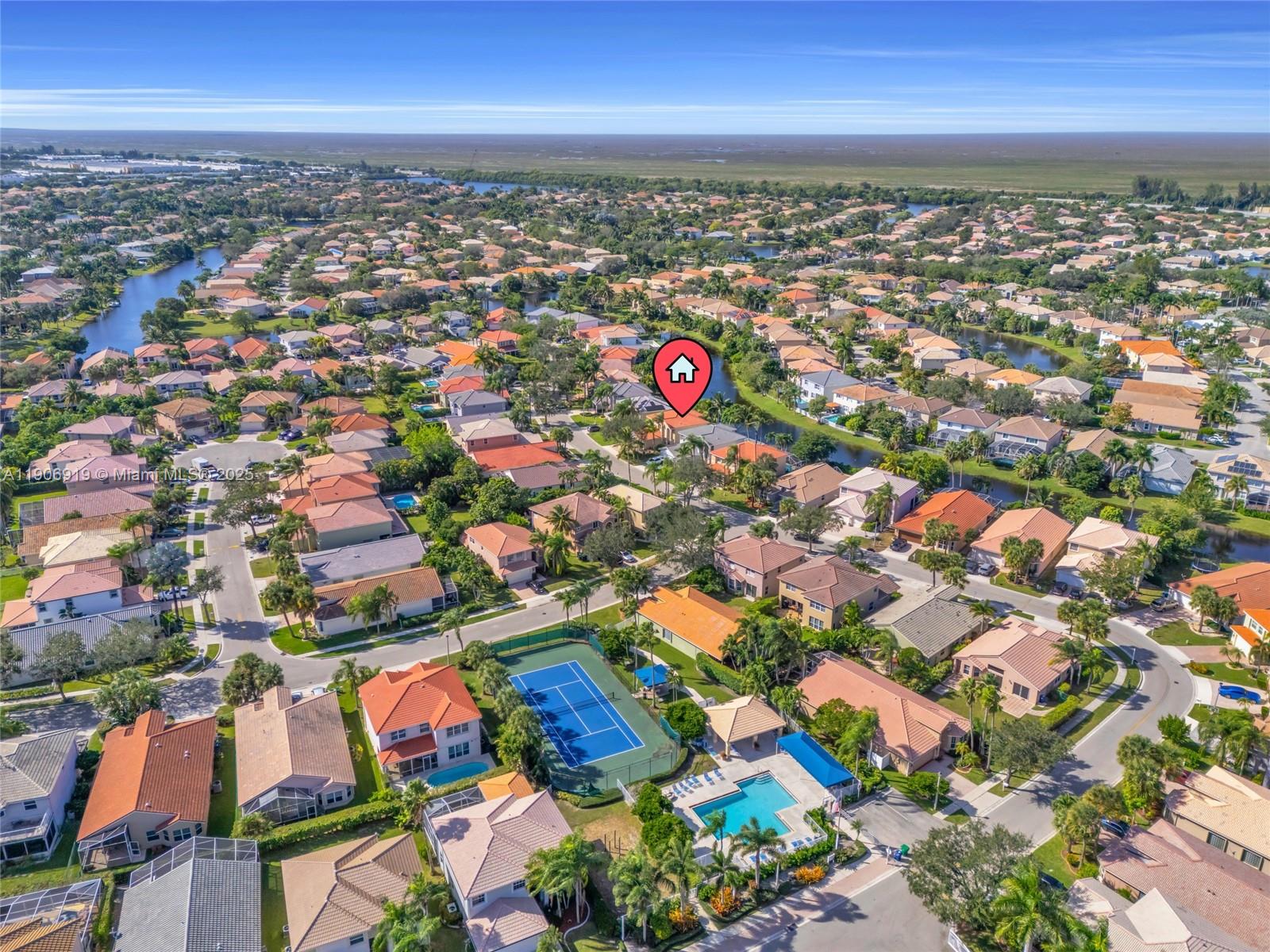 WYNDHAM LAKES NORTH - Residential