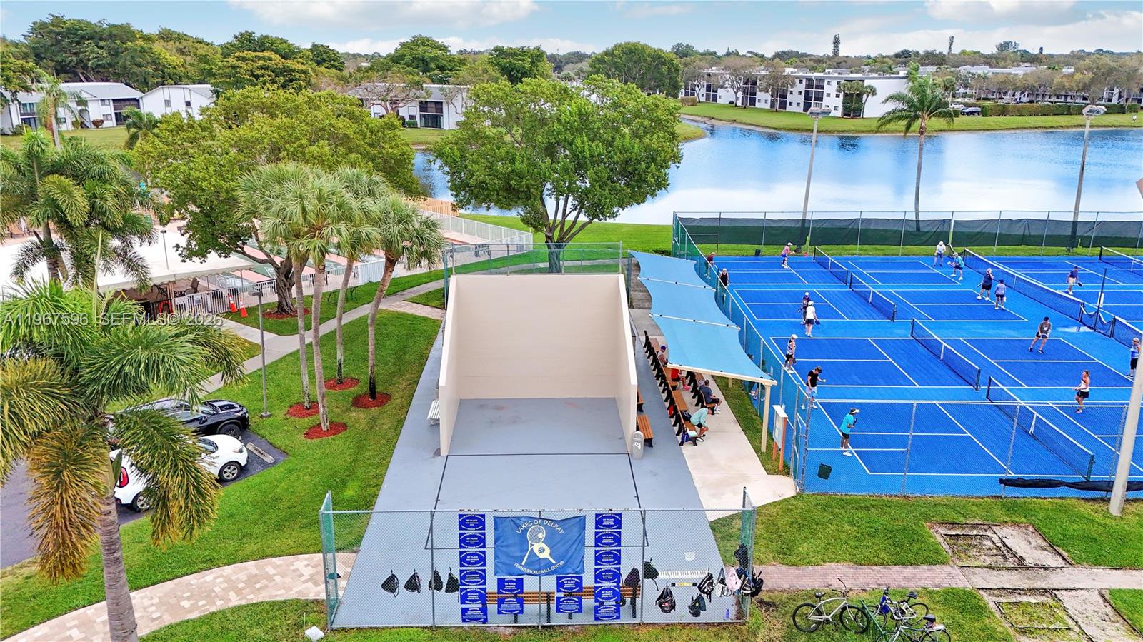 TROWBRIDGE CONDO - Residential