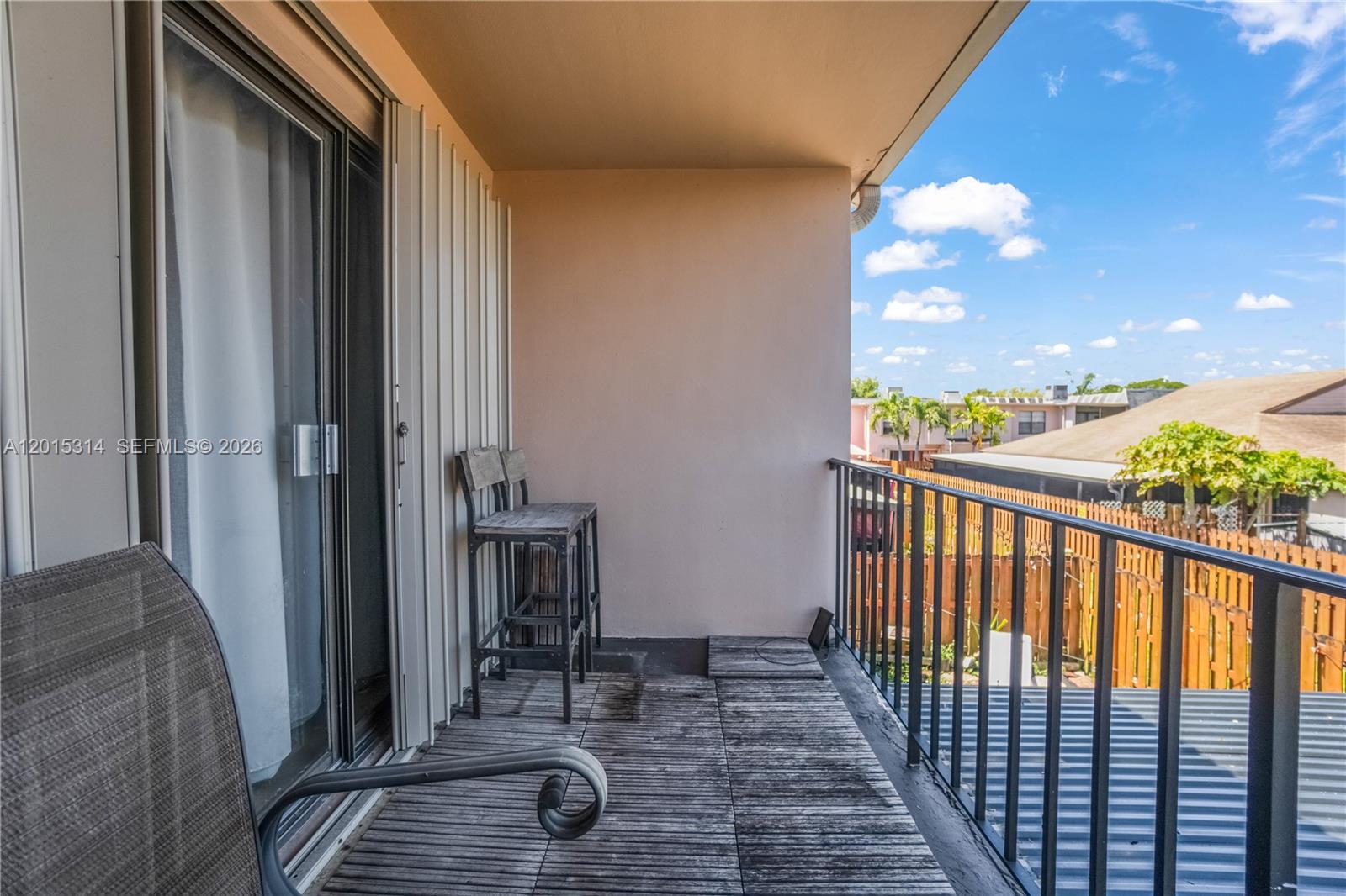 NOVA NORTH CONDOMINIUM 1 - Residential