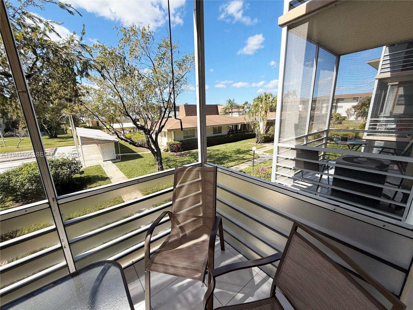 MAR-LEN GARDENS NO 12 COR - Residential