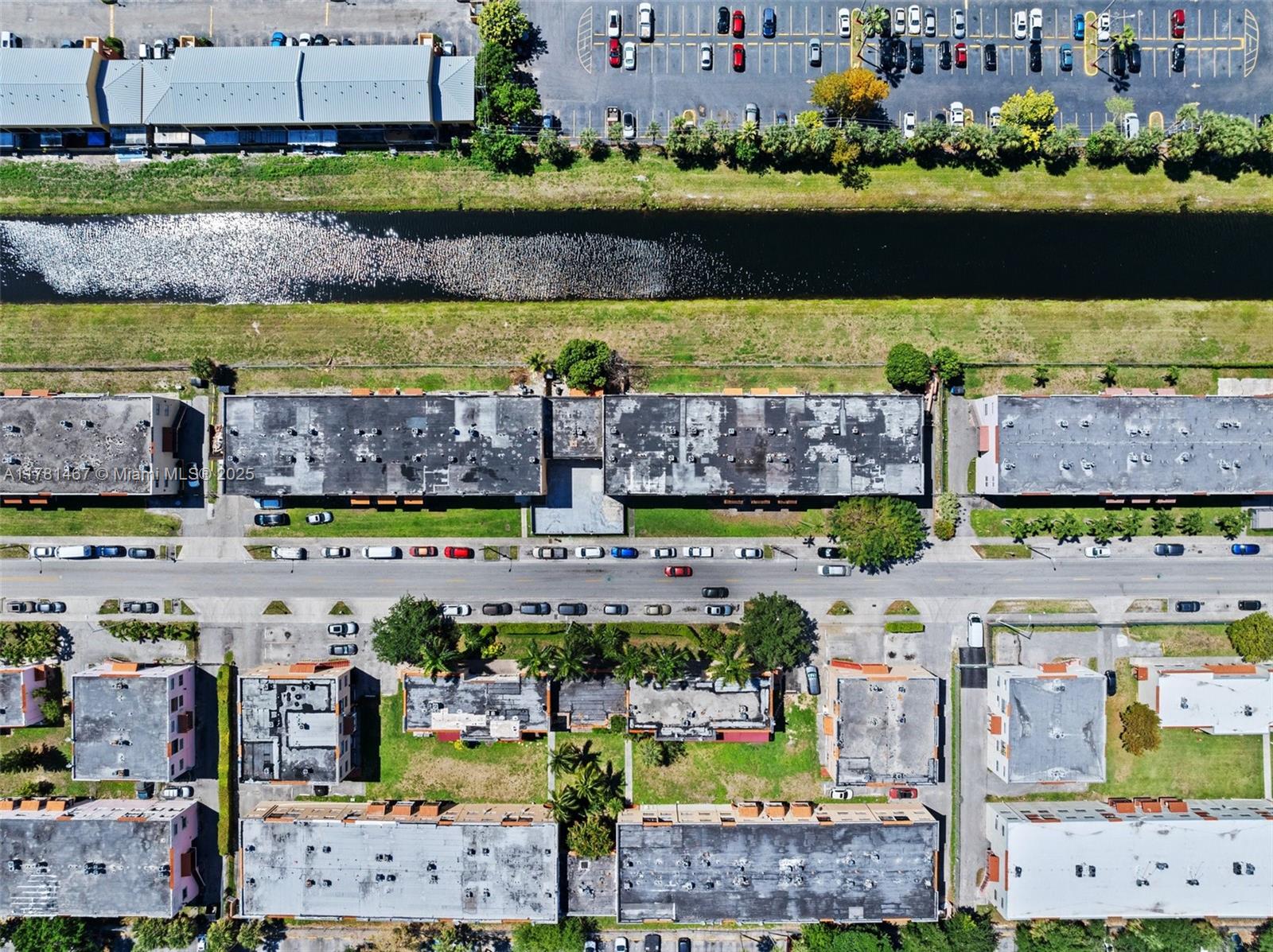 WESTLAND PLAZA GARDENS CO - Residential