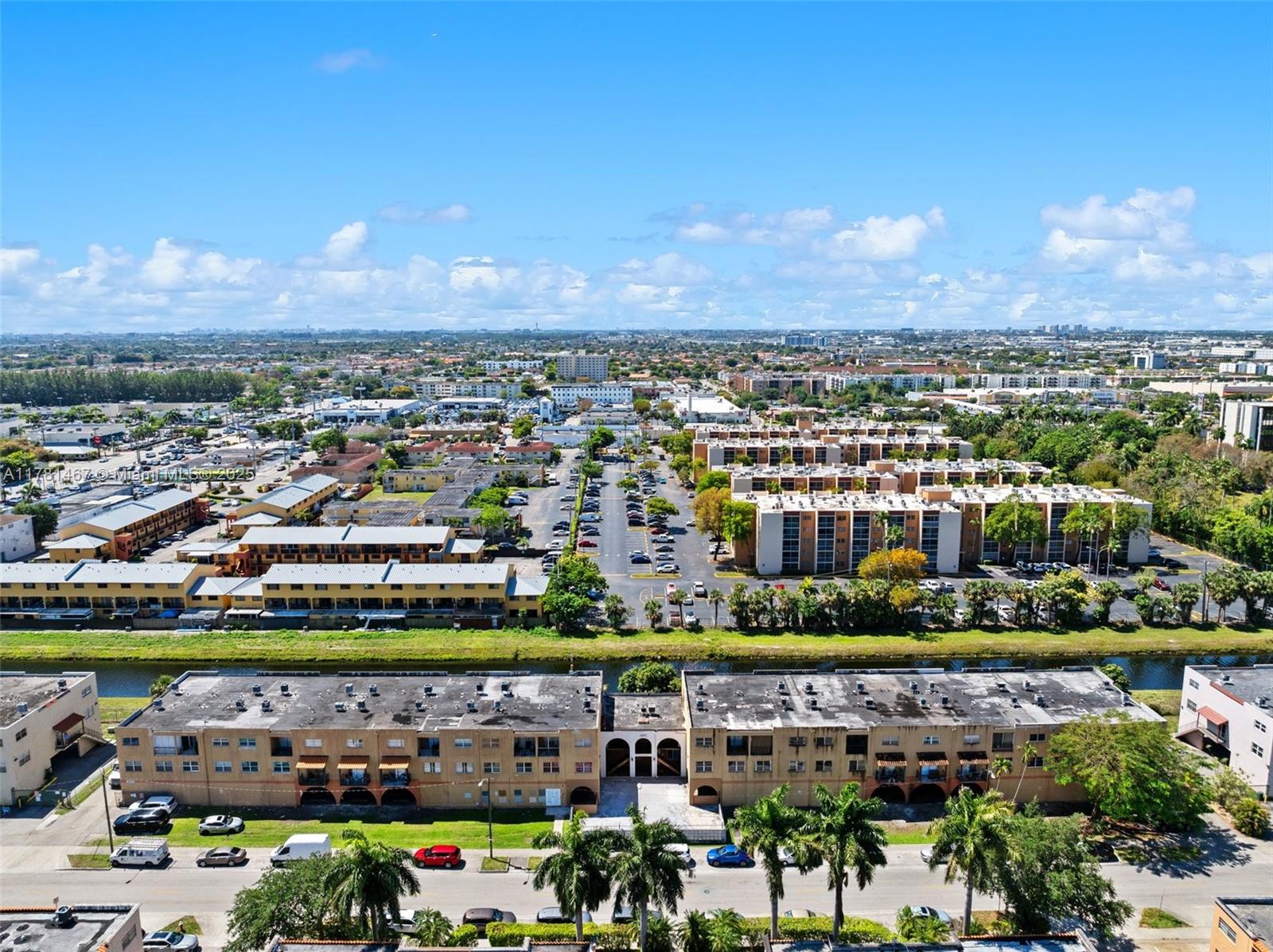 WESTLAND PLAZA GARDENS CO - Residential