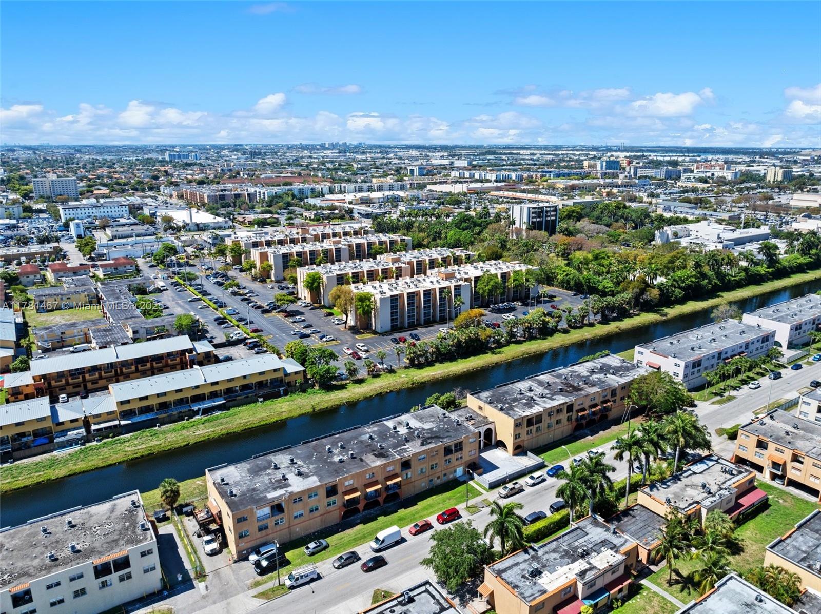 WESTLAND PLAZA GARDENS CO - Residential