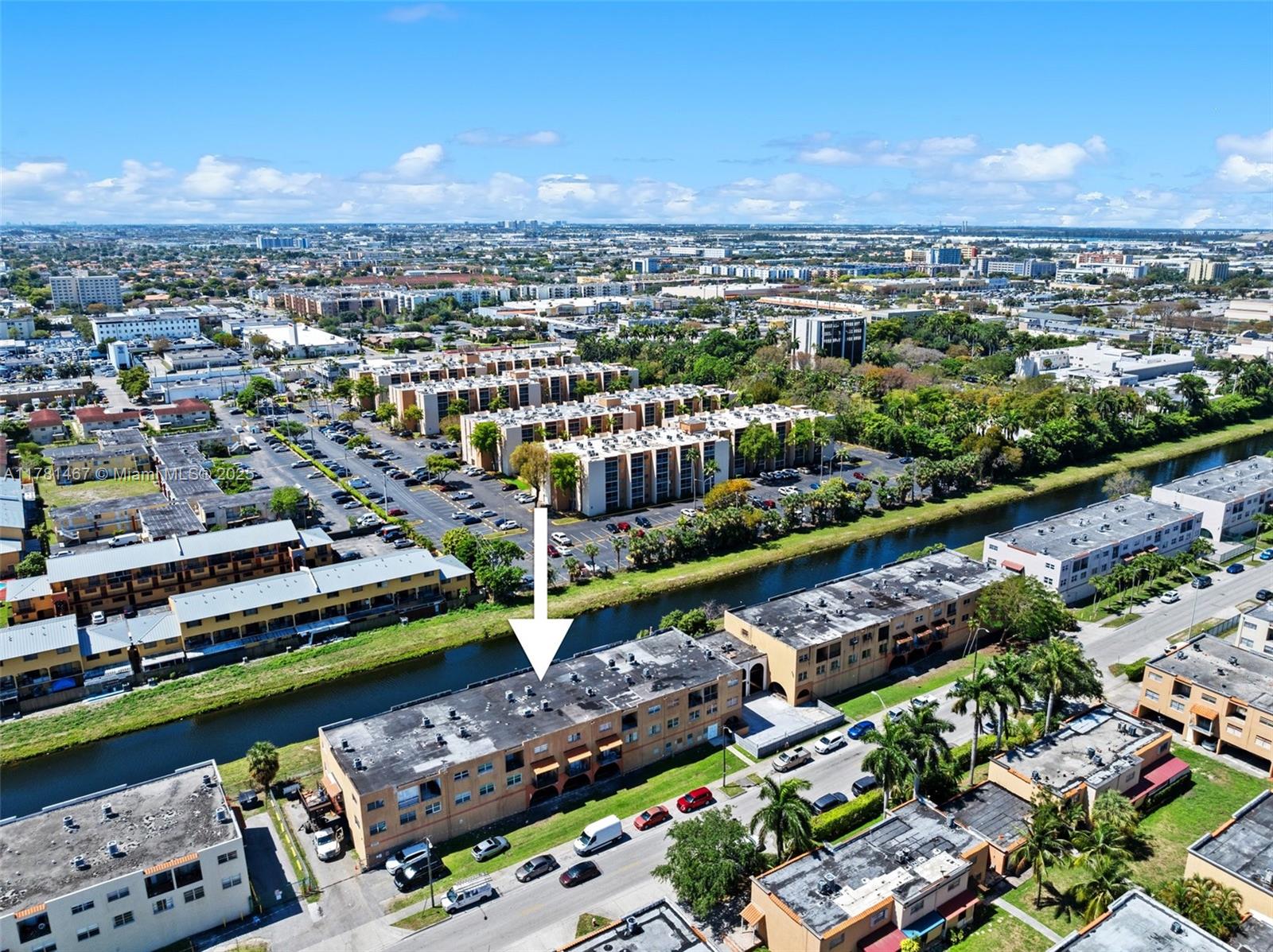 WESTLAND PLAZA GARDENS CO - Residential