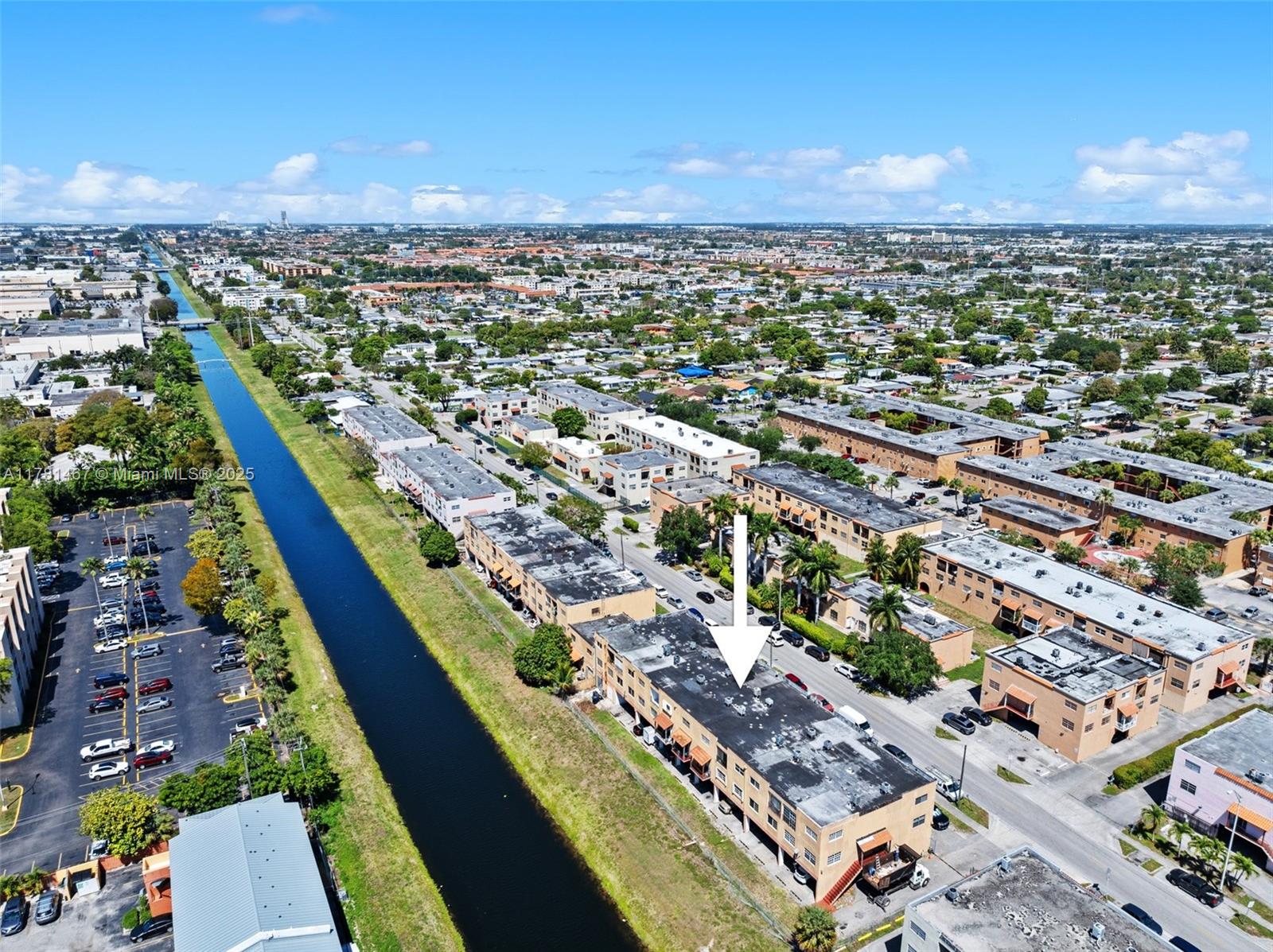 WESTLAND PLAZA GARDENS CO - Residential
