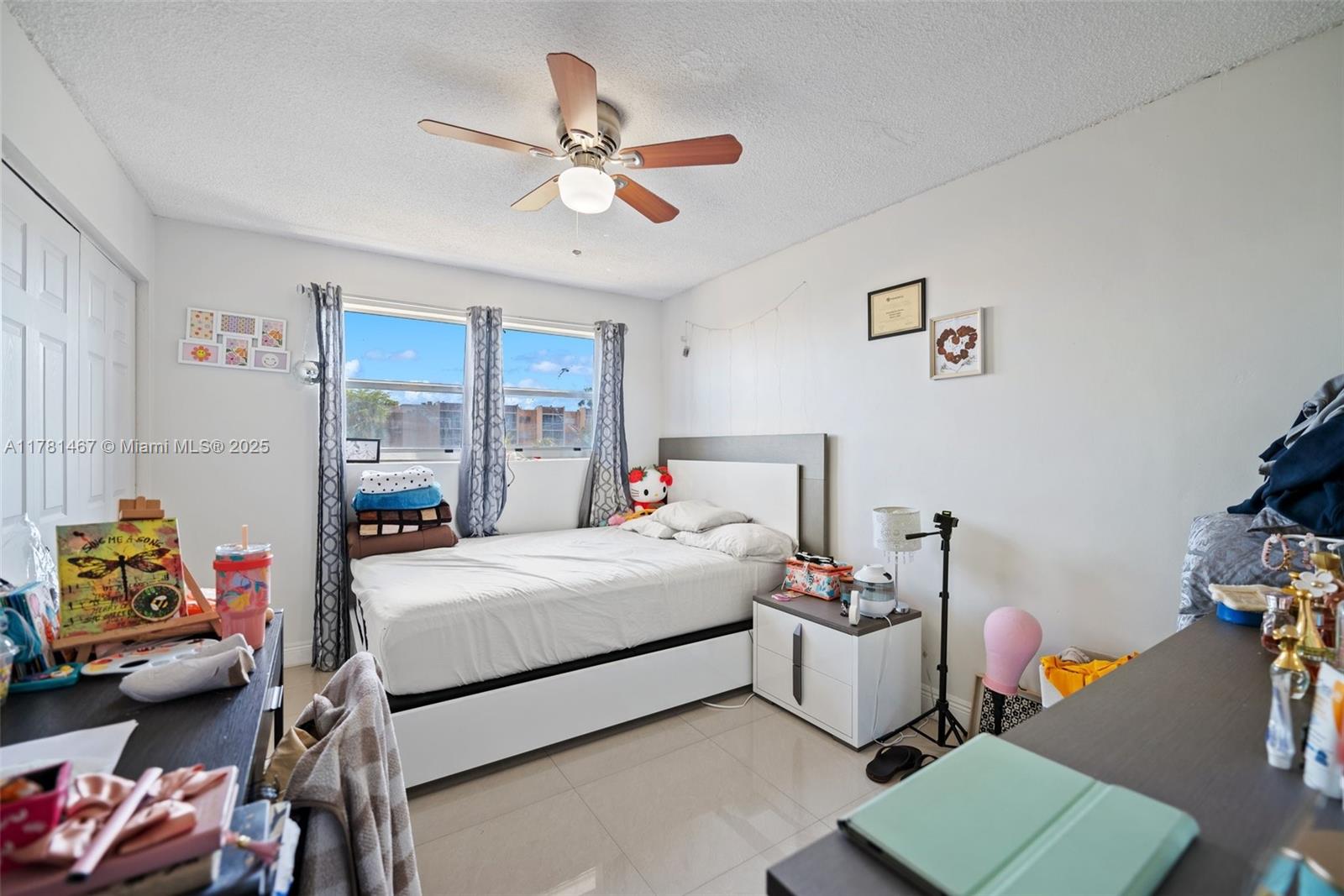 WESTLAND PLAZA GARDENS CO - Residential