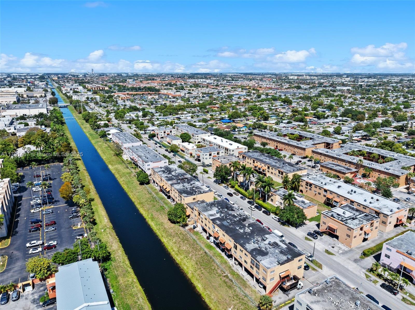 WESTLAND PLAZA GARDENS CO - Residential