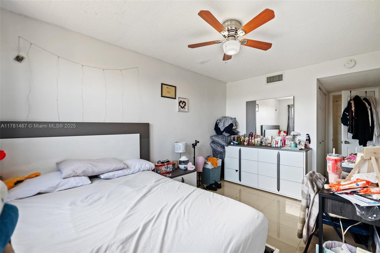 WESTLAND PLAZA GARDENS CO - Residential