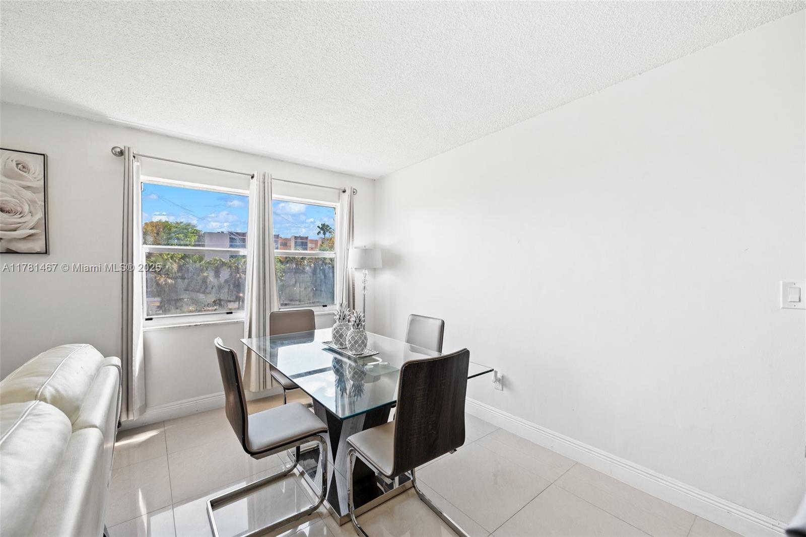 WESTLAND PLAZA GARDENS CO - Residential
