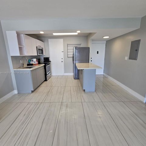 15600 NW 7th Ave 703 Miami FL 33169