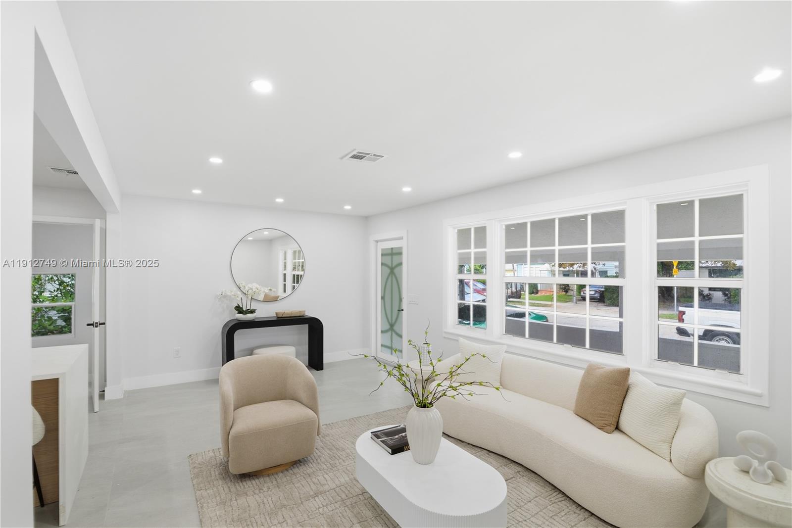 HOWMAR PARK 1ST ADDN - Residential