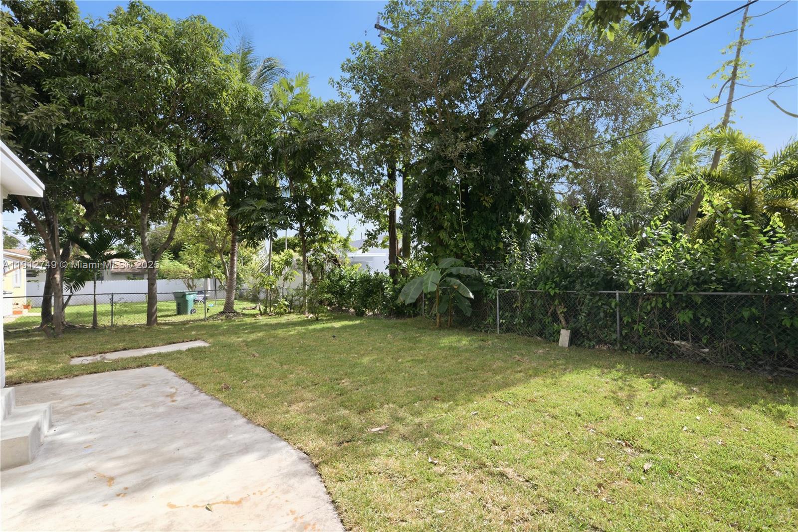 HOWMAR PARK 1ST ADDN - Residential