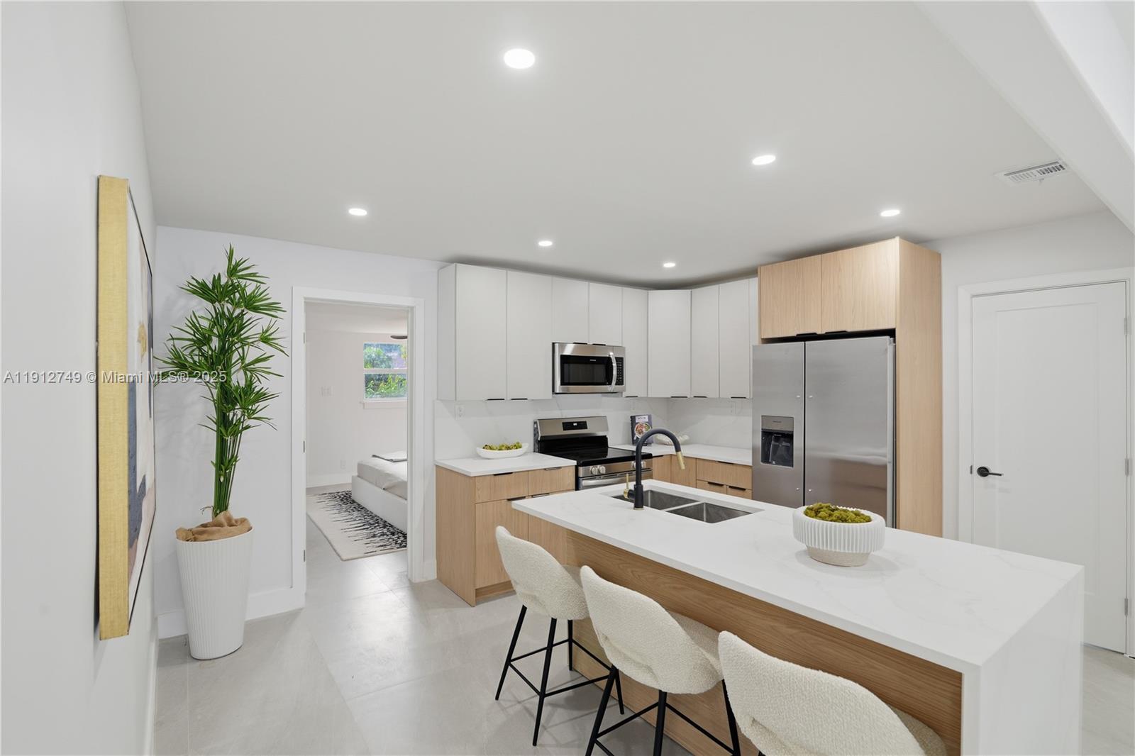 HOWMAR PARK 1ST ADDN - Residential