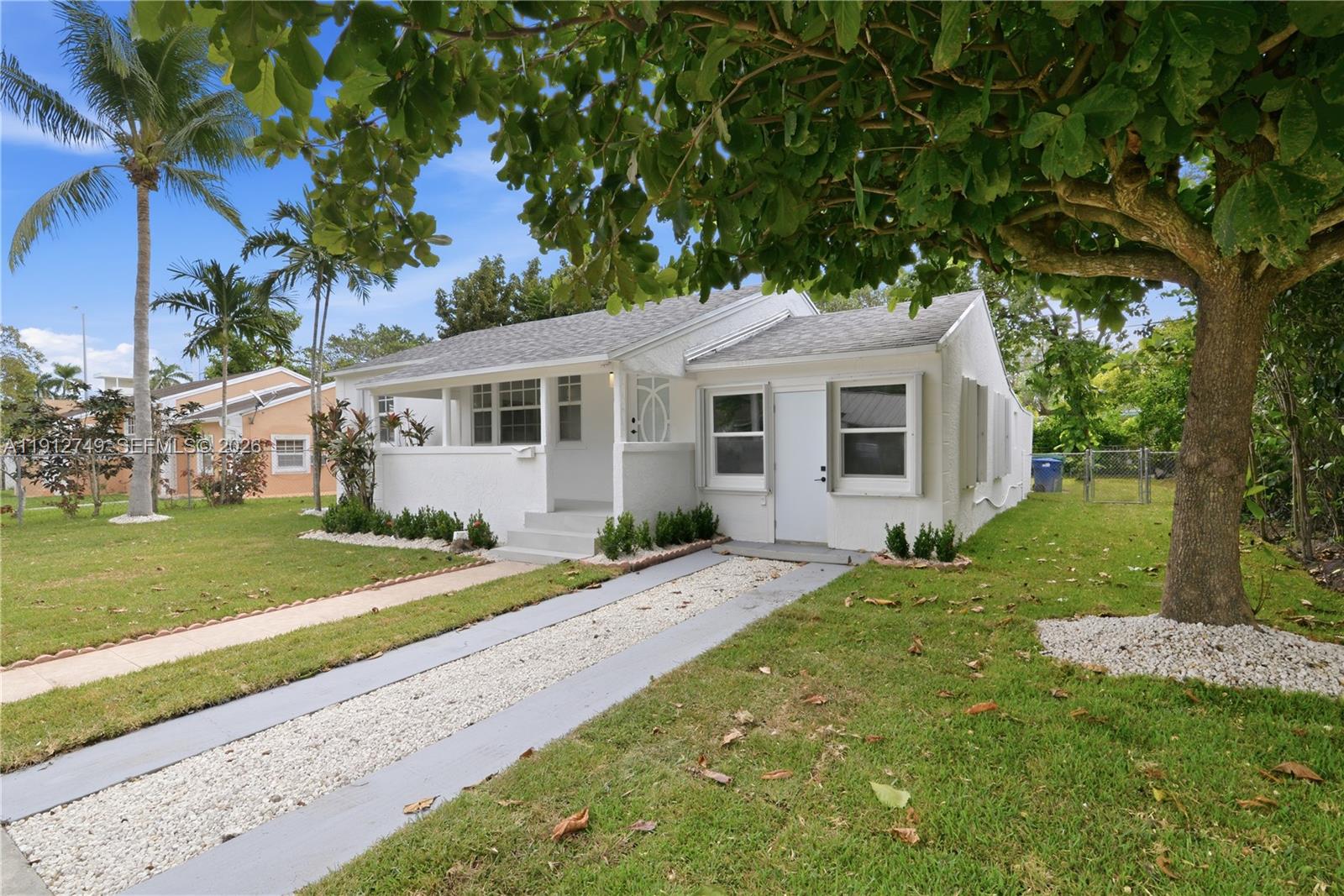 HOWMAR PARK 1ST ADDN - Residential