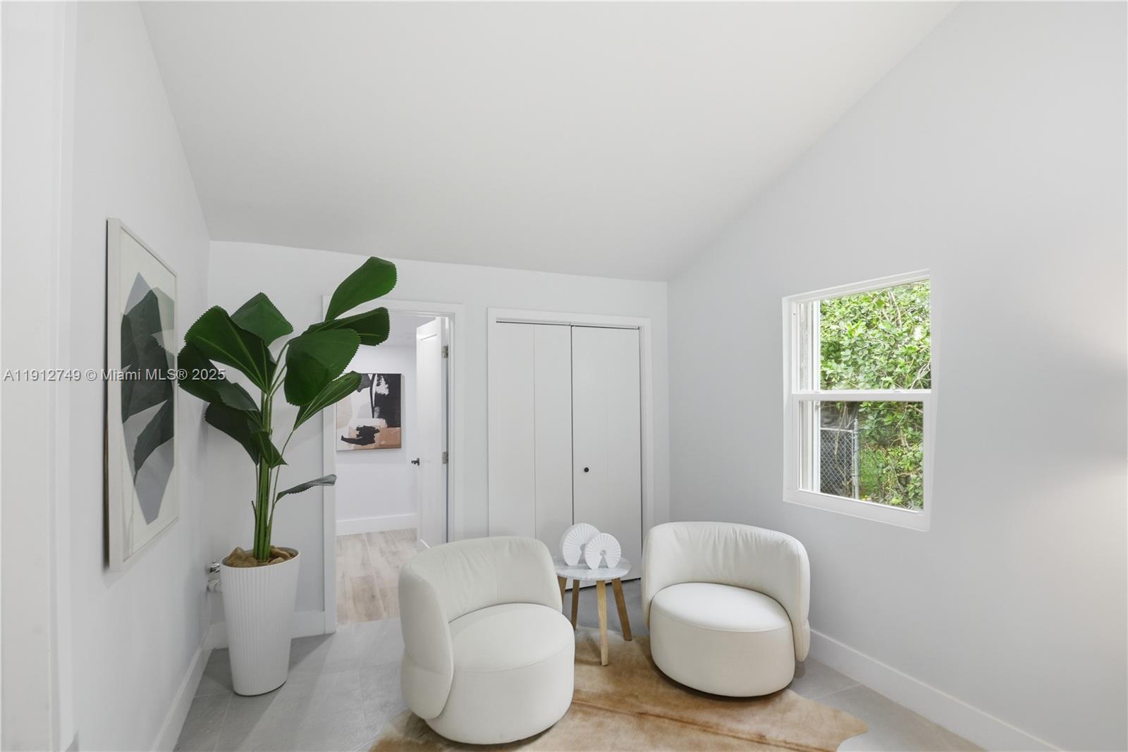 HOWMAR PARK 1ST ADDN - Residential