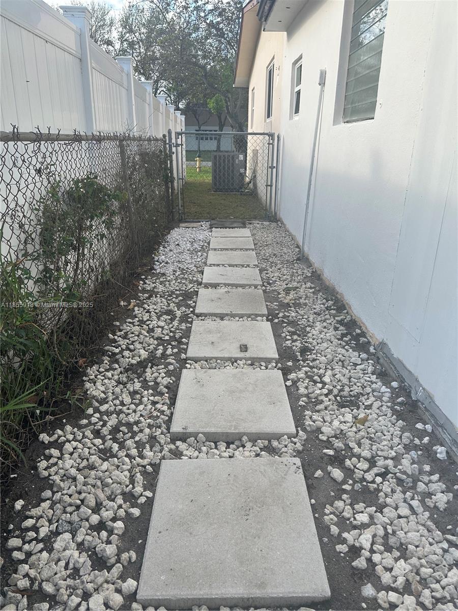 MIRAMAR SEC 12 - Residential Lease