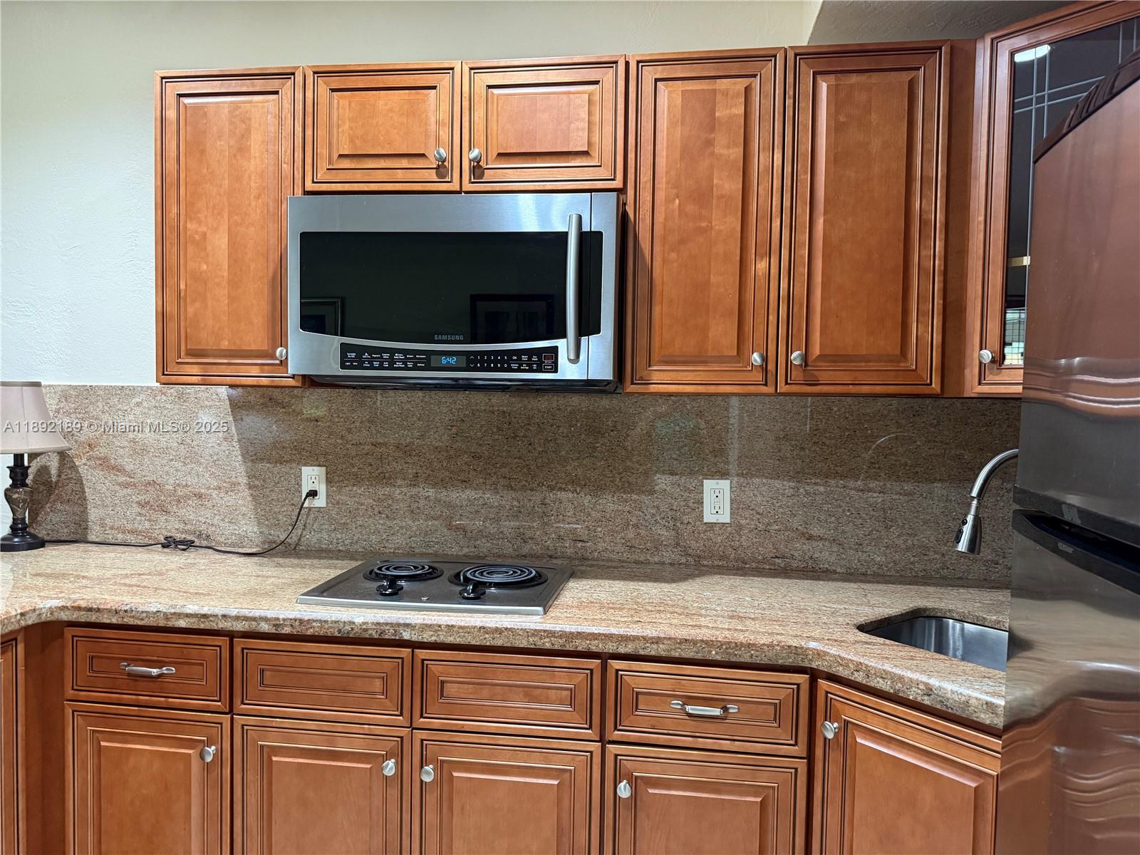 ATLANTIC SHORES DIXIE HIG - Residential Lease
