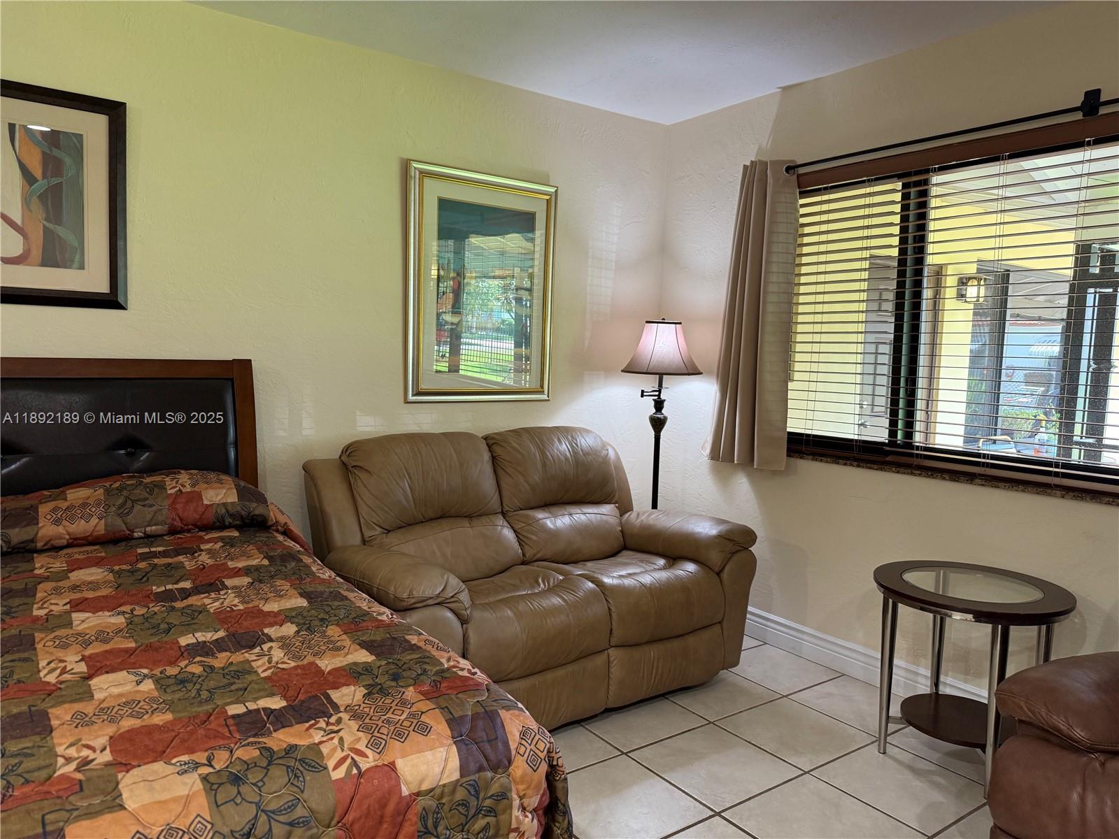ATLANTIC SHORES DIXIE HIG - Residential Lease