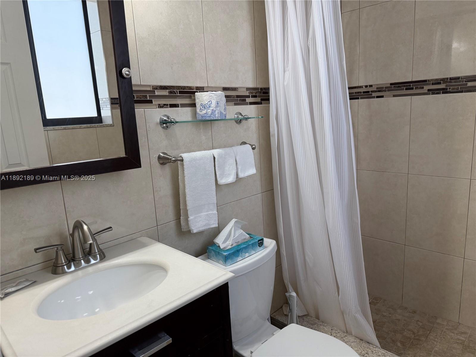 ATLANTIC SHORES DIXIE HIG - Residential Lease