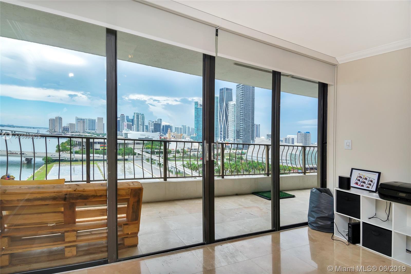 Venetian Condo - Residential Lease