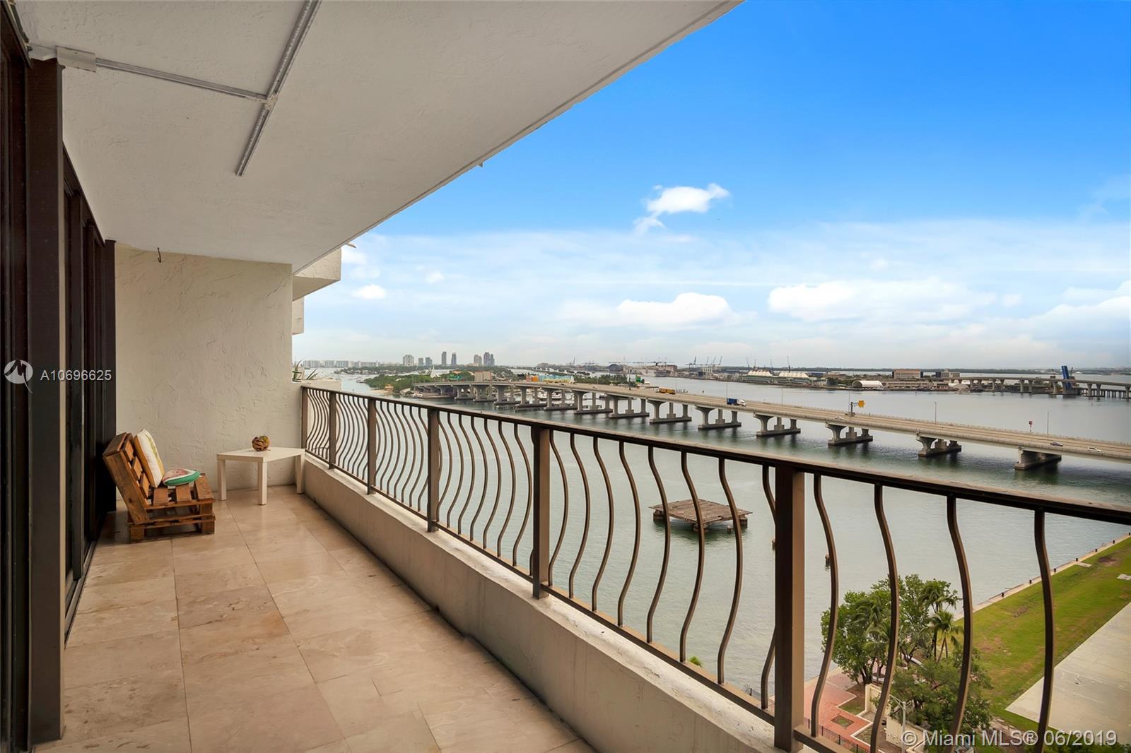Venetian Condo - Residential Lease