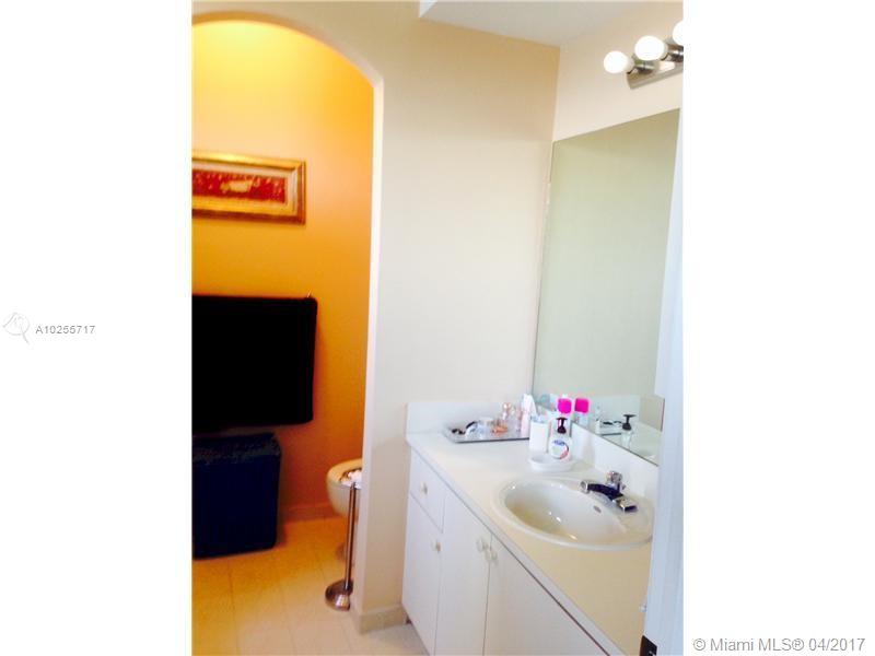EGRET LAKES ESTATES SEC 2 - Residential Lease