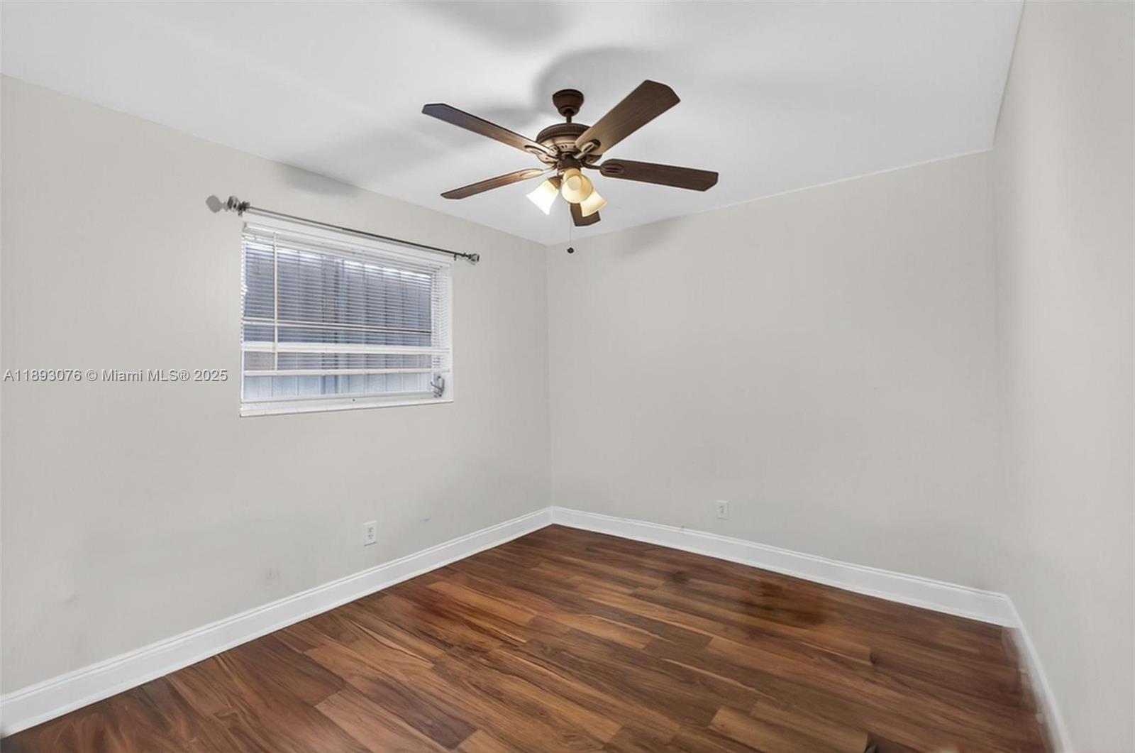 LAKE VIEW CONDO APTS - Residential