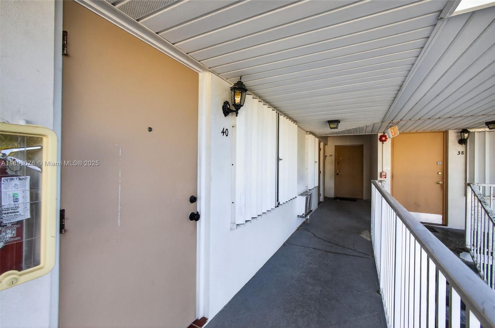 LAKE VIEW CONDO APTS - Residential