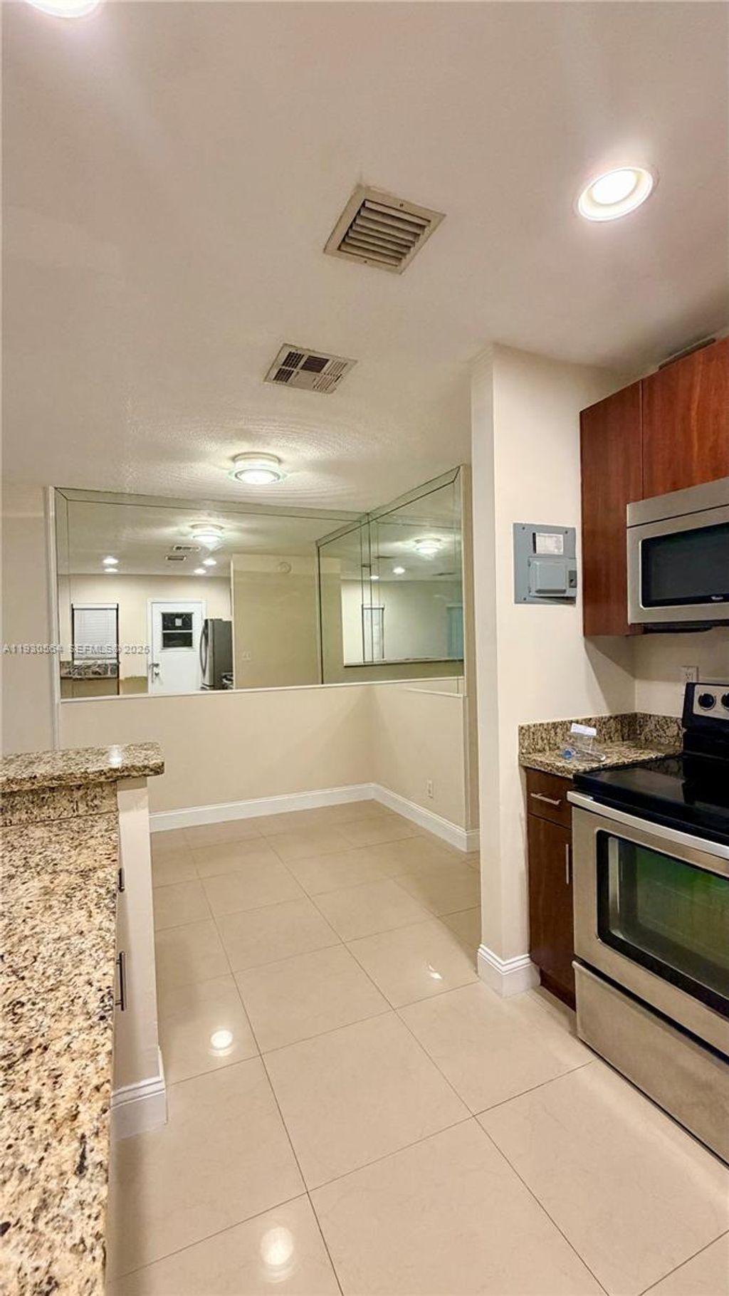 Photo of 1104 NE 17th Ter #1-2, Fort Lauderdale, FL 33304 (MLS # A11930564)